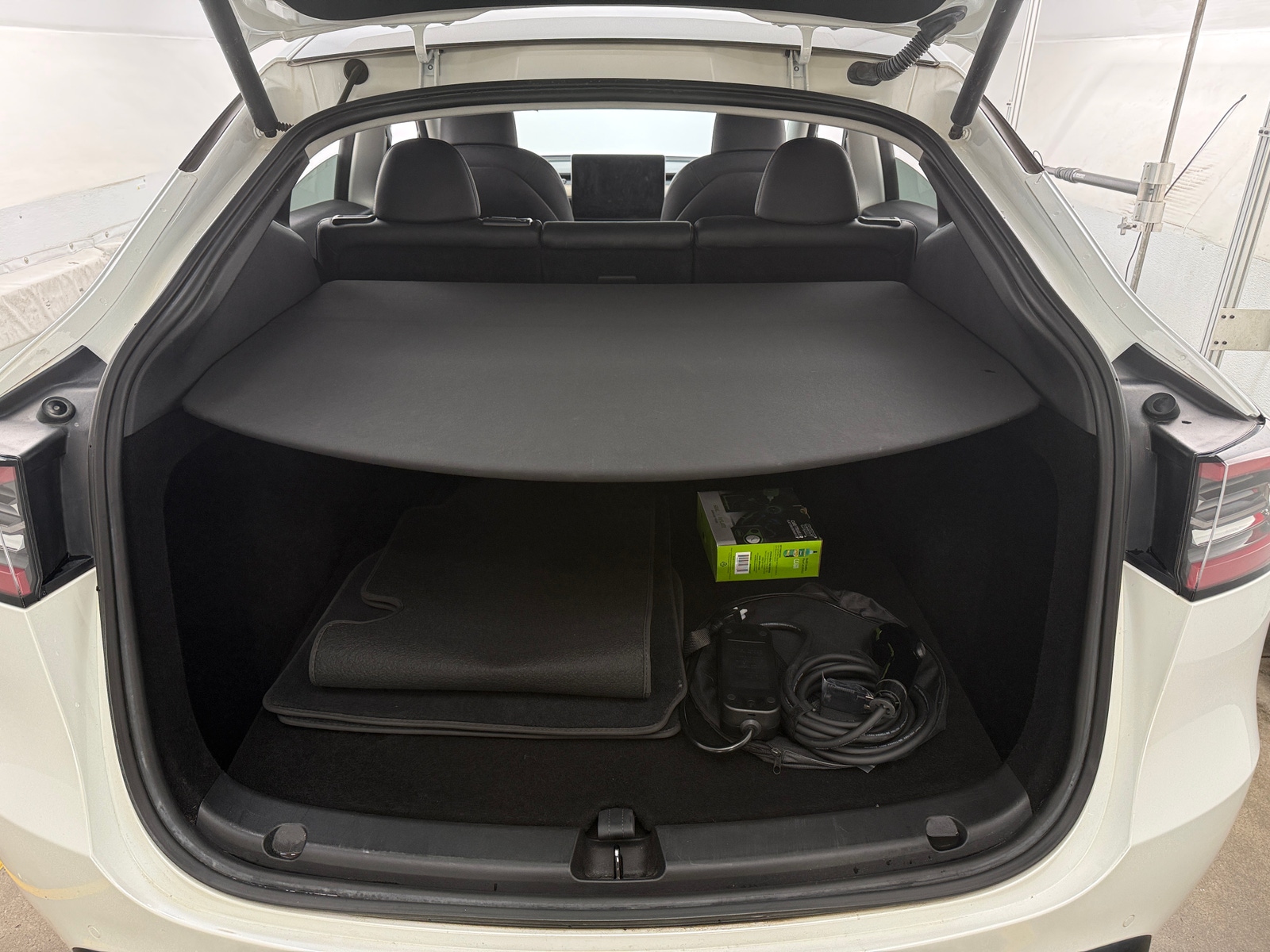 Thumbnail: 2022 Tesla Model Y - 5