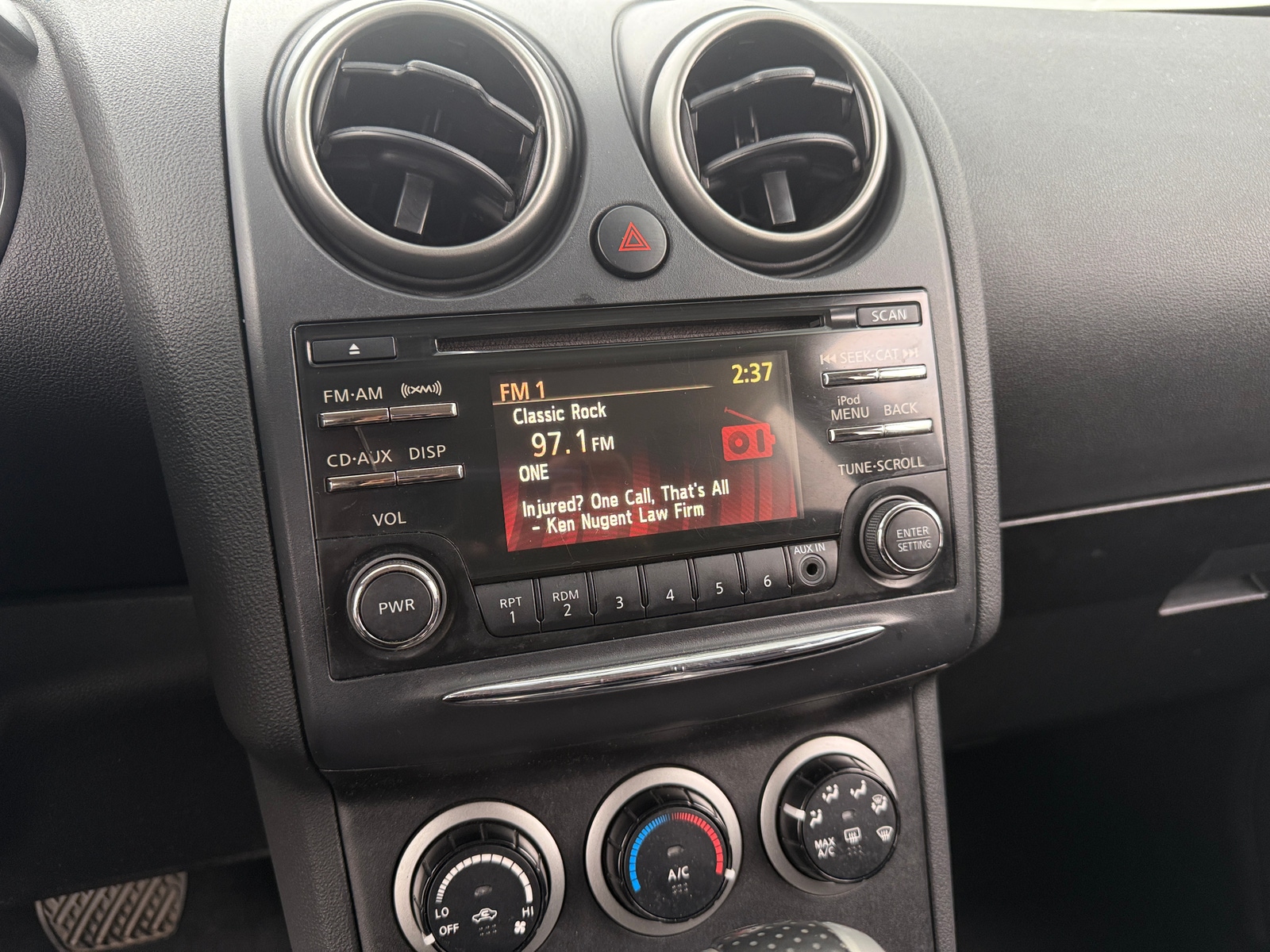 Thumbnail: 2013 Nissan Rogue - 4