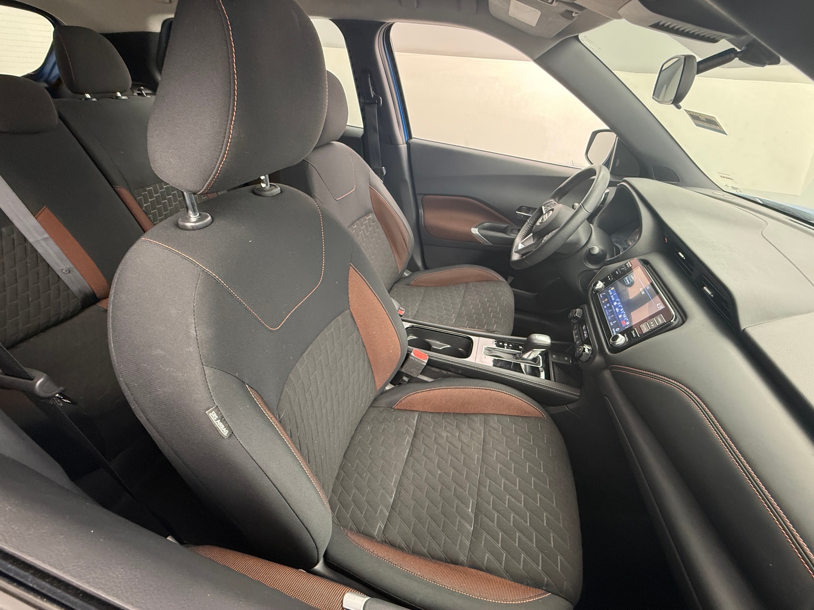 Thumbnail: 2023 Nissan Kicks - 2