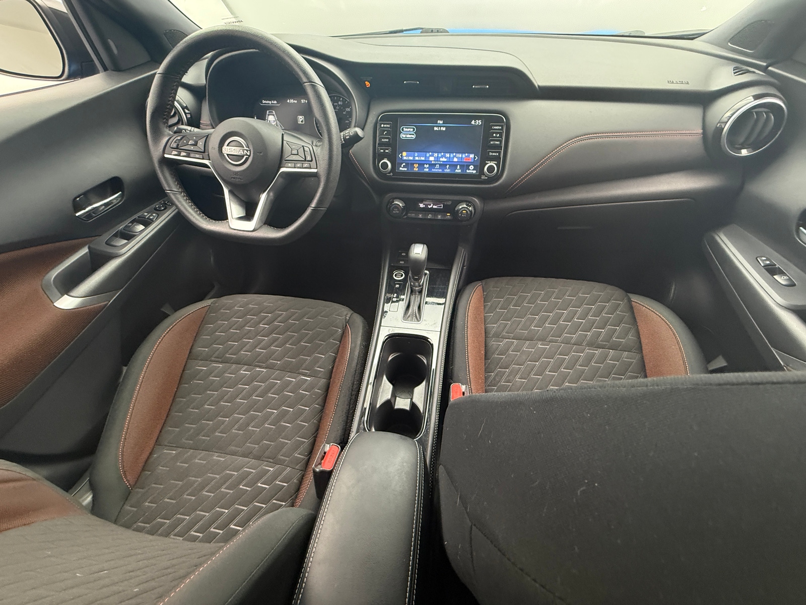 Thumbnail: 2023 Nissan Kicks - 3