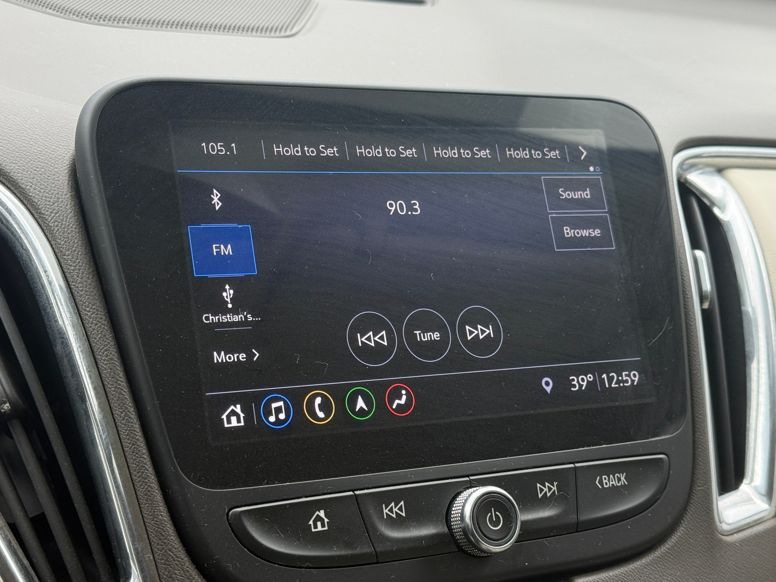 Thumbnail: 2019 Chevrolet Malibu - 3