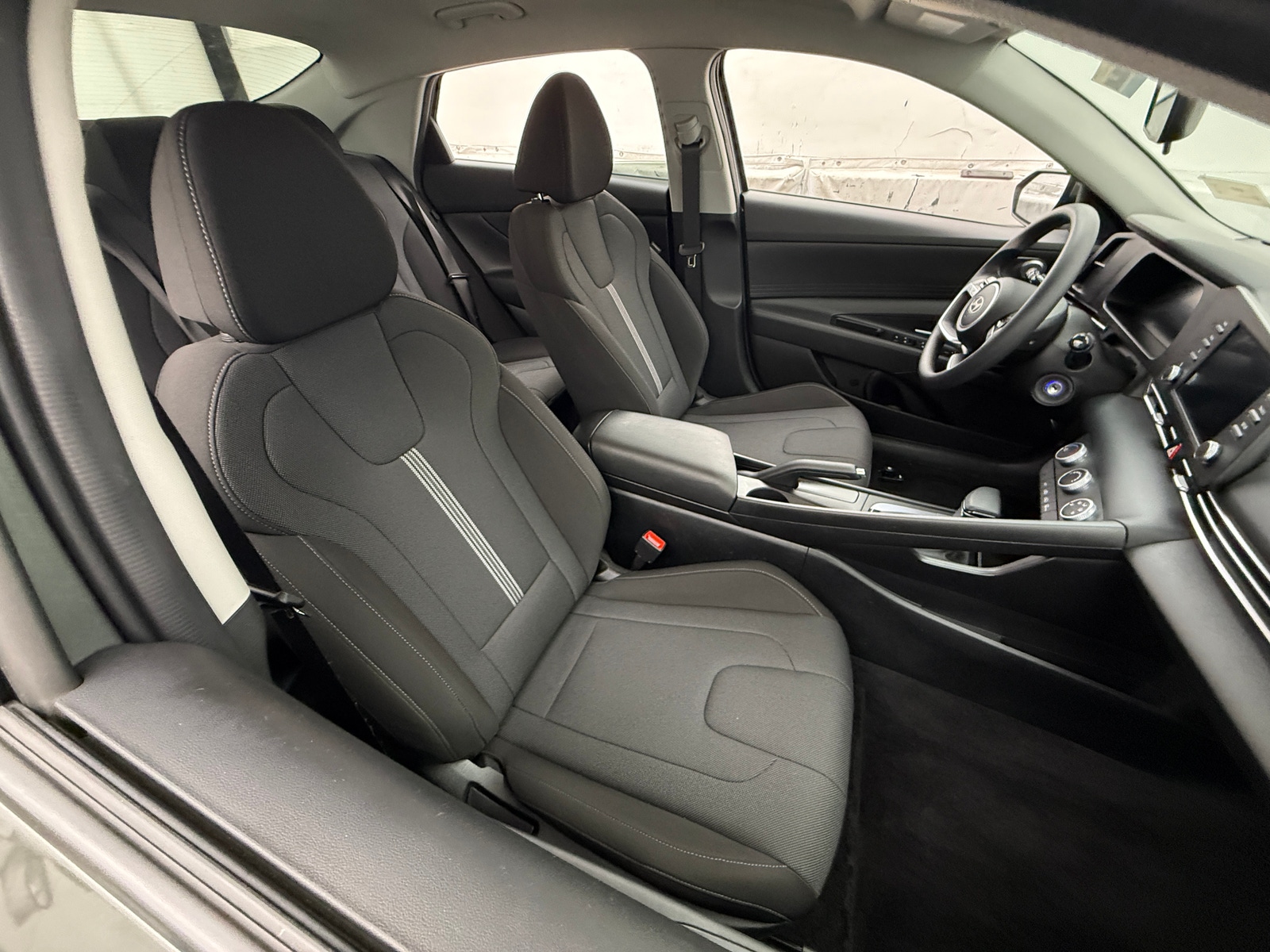 Thumbnail: 2025 Hyundai Elantra - 2