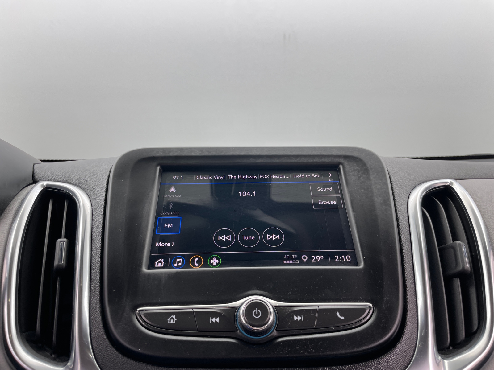 Thumbnail: 2024 Chevrolet Equinox - 4