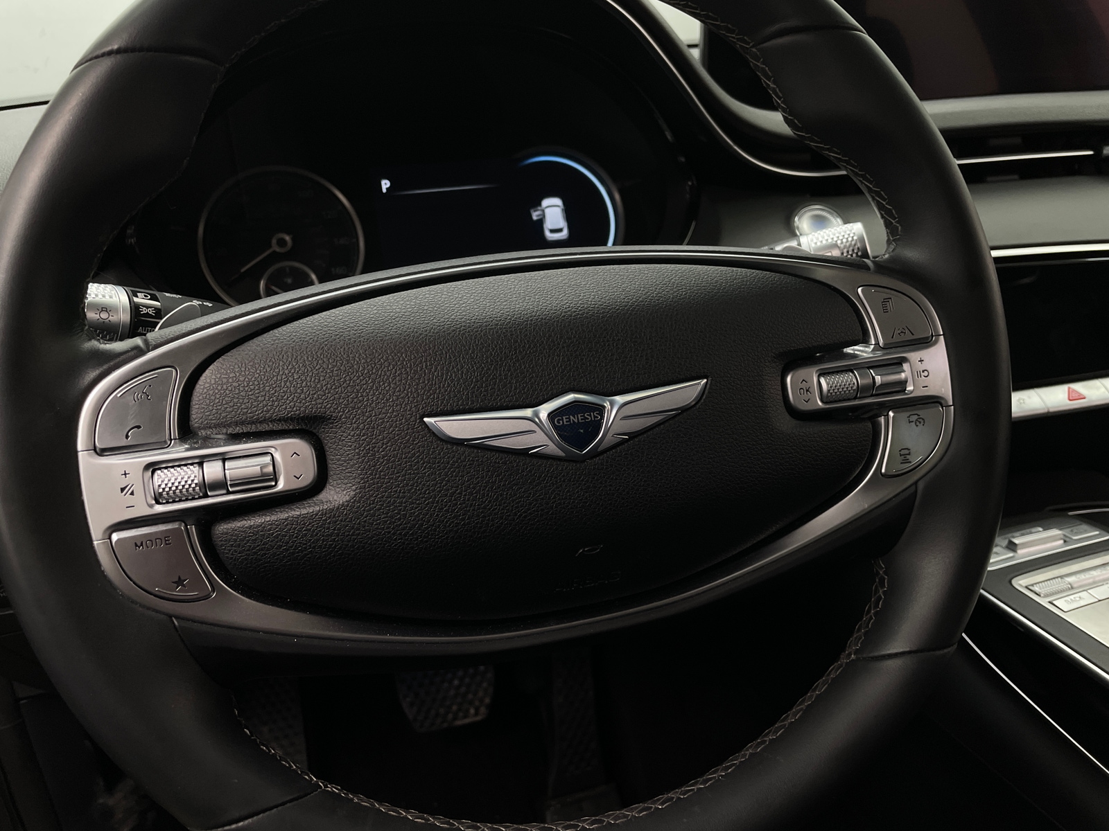 Thumbnail: 2025 Genesis GV70 - 4