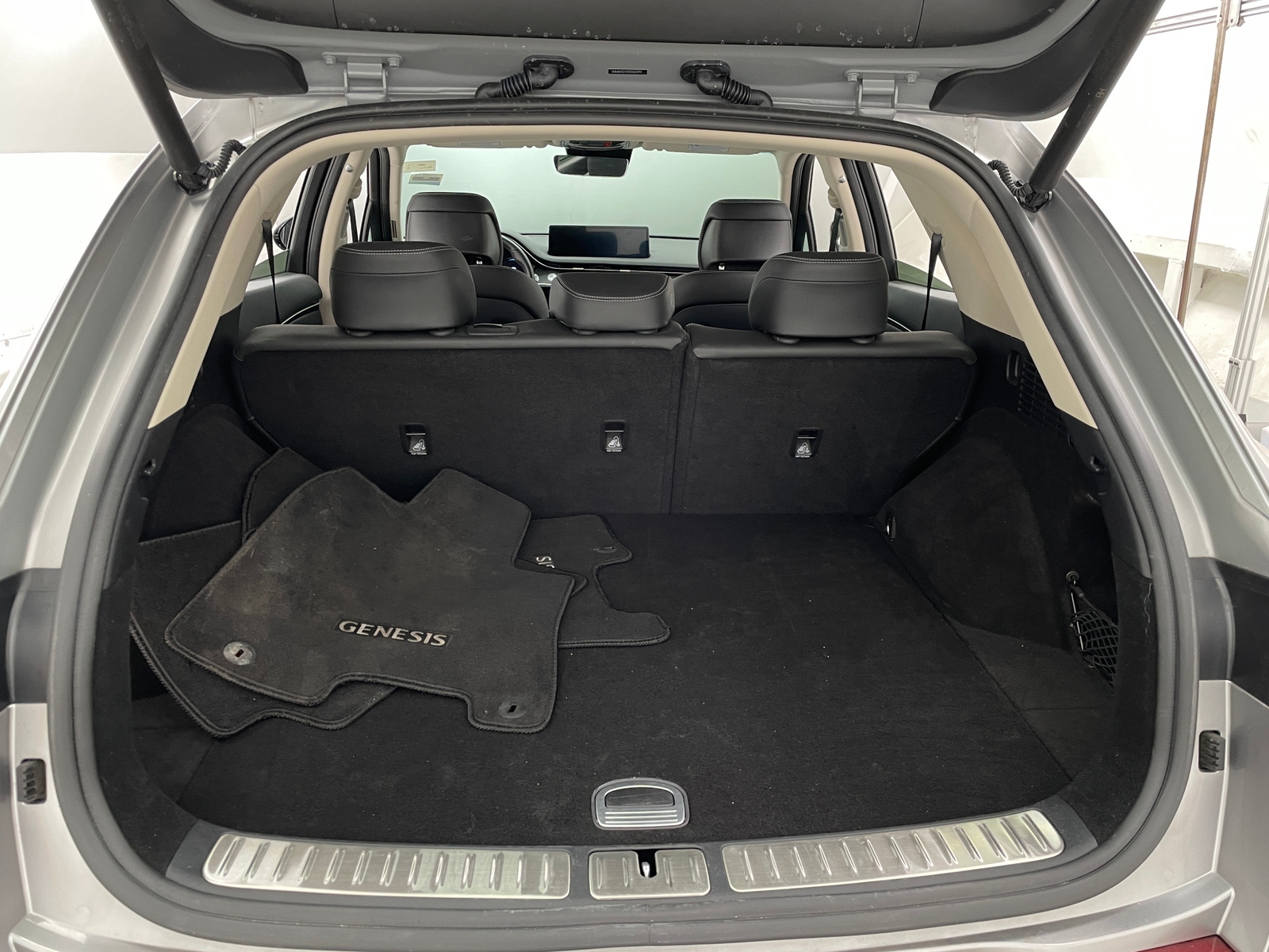 Thumbnail: 2025 Genesis GV70 - 6