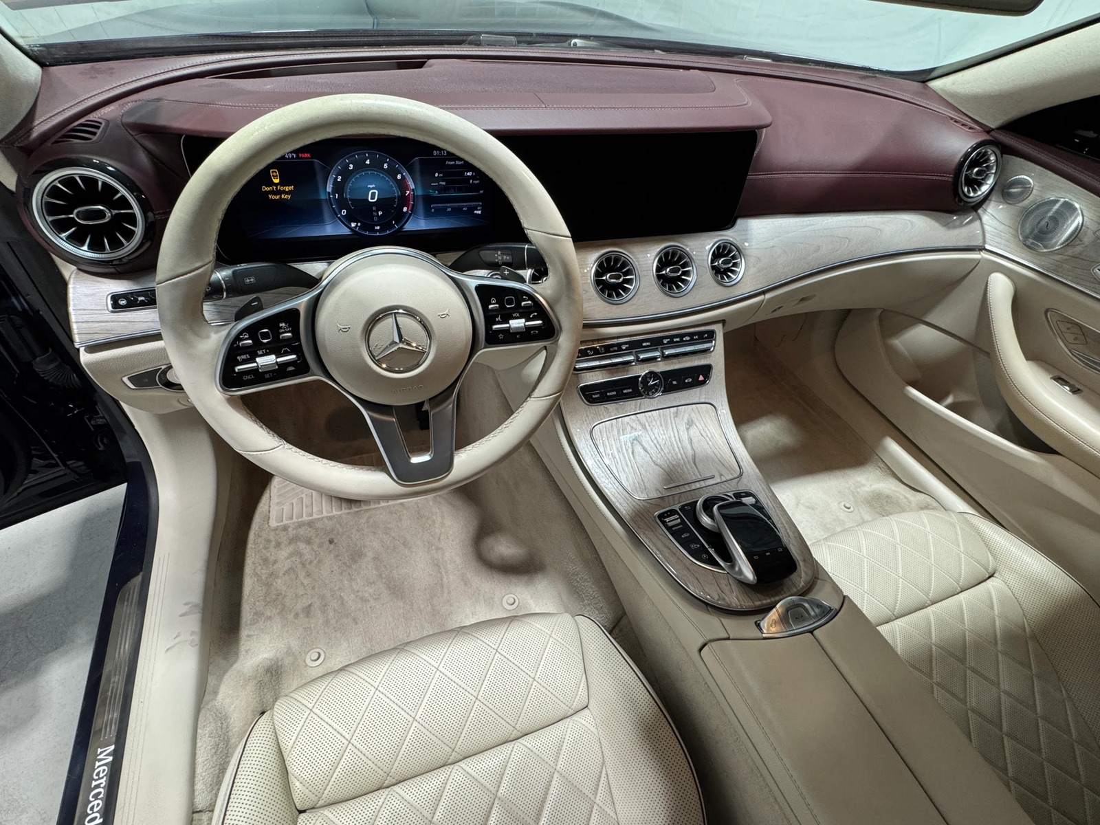 Thumbnail: 2019 Mercedes-Benz E-Class - 2