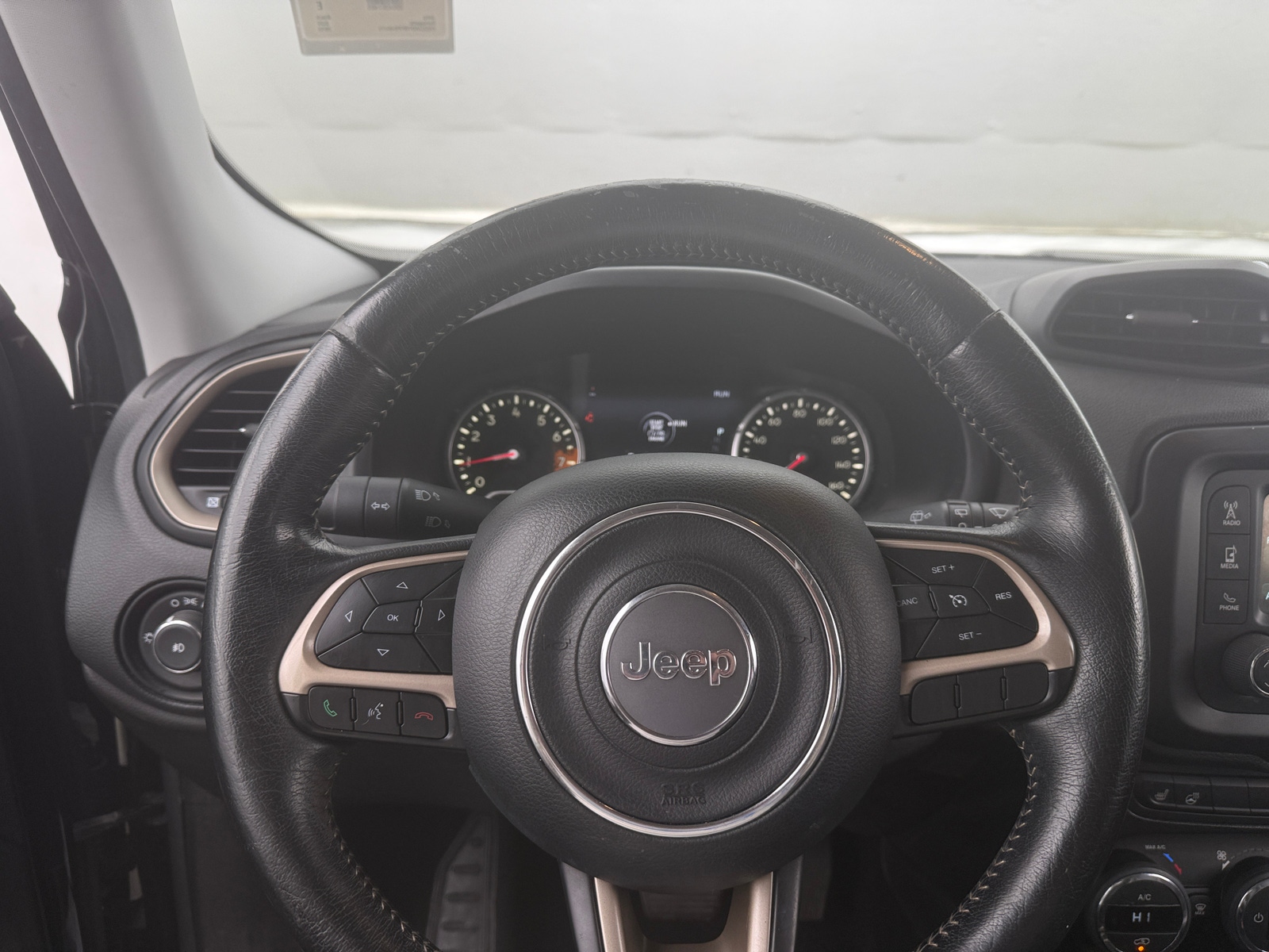 Thumbnail: 2015 Jeep Renegade - 4