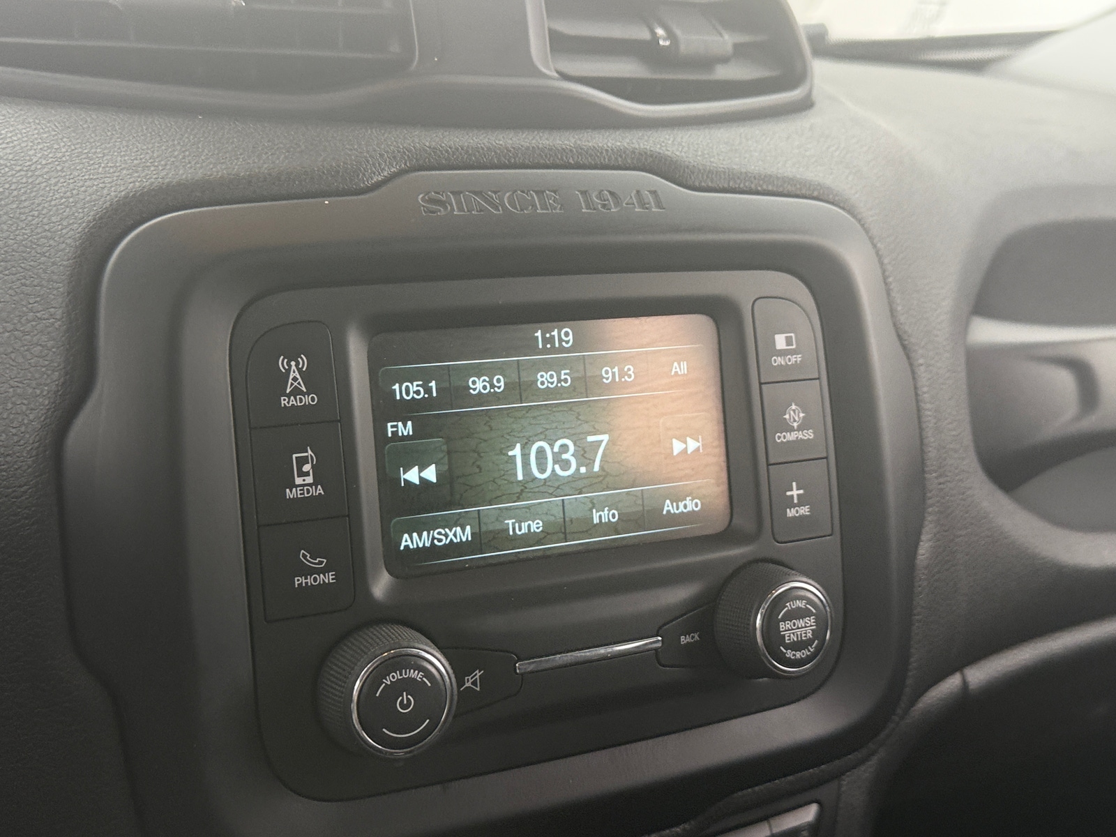 Thumbnail: 2015 Jeep Renegade - 3