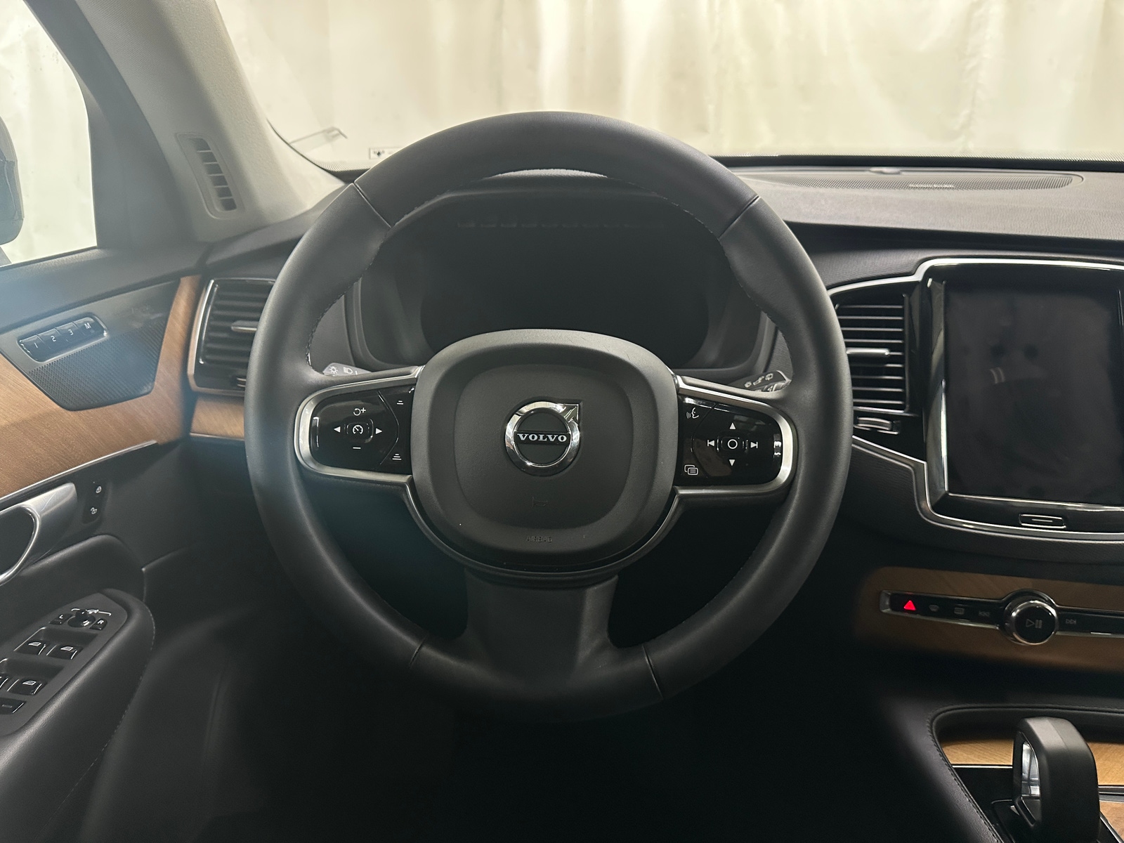 Thumbnail: 2024 Volvo XC90 - 4