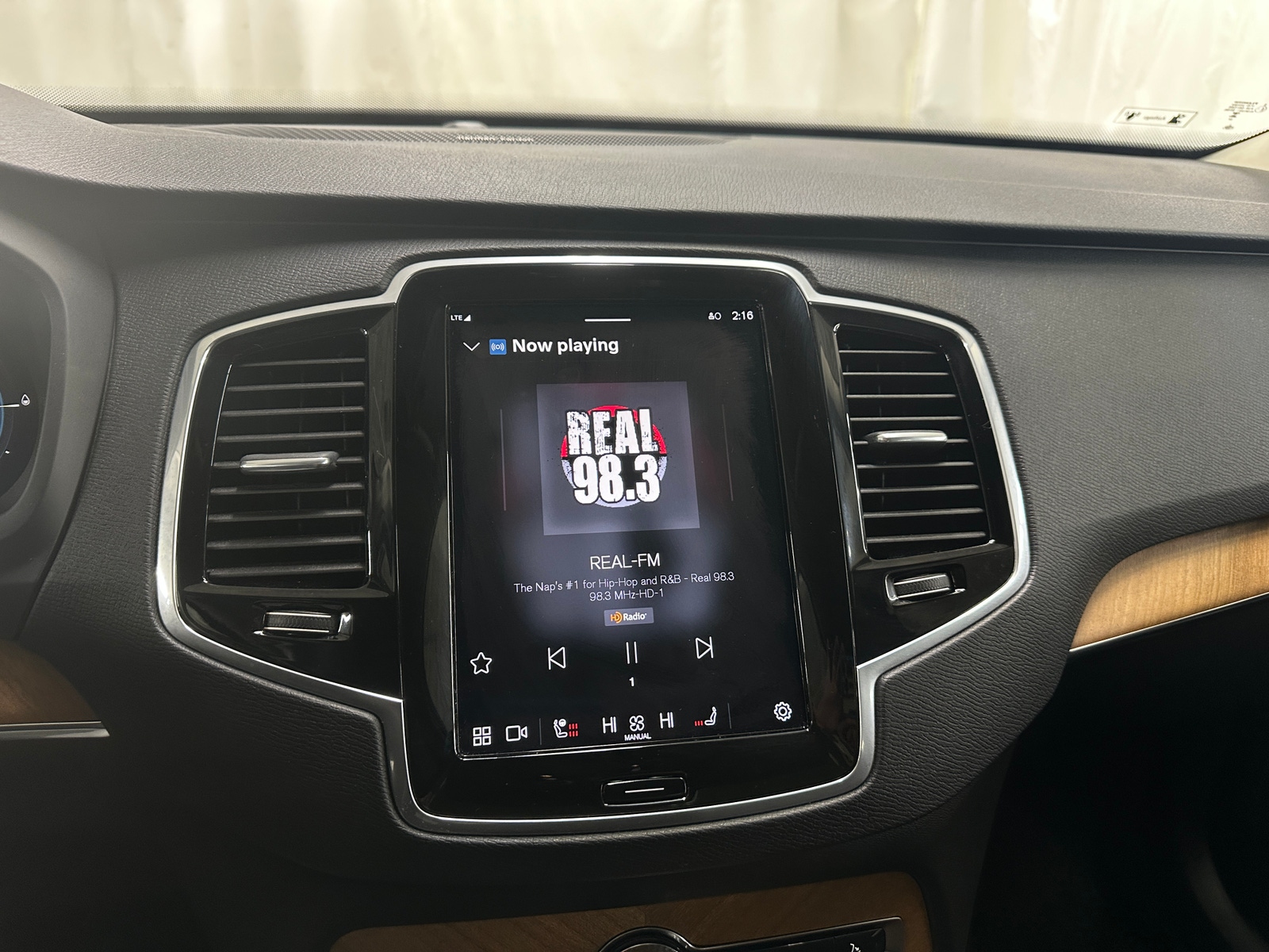 Thumbnail: 2024 Volvo XC90 - 3