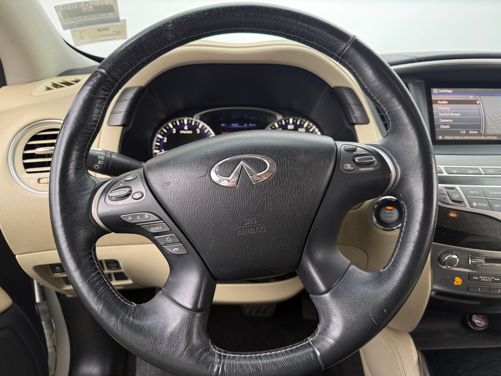 Thumbnail: 2016 INFINITI QX60 - 4