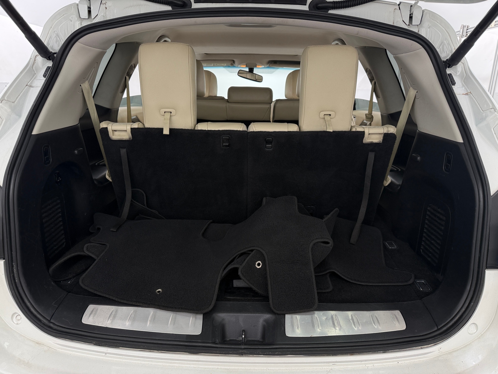 Thumbnail: 2016 INFINITI QX60 - 6