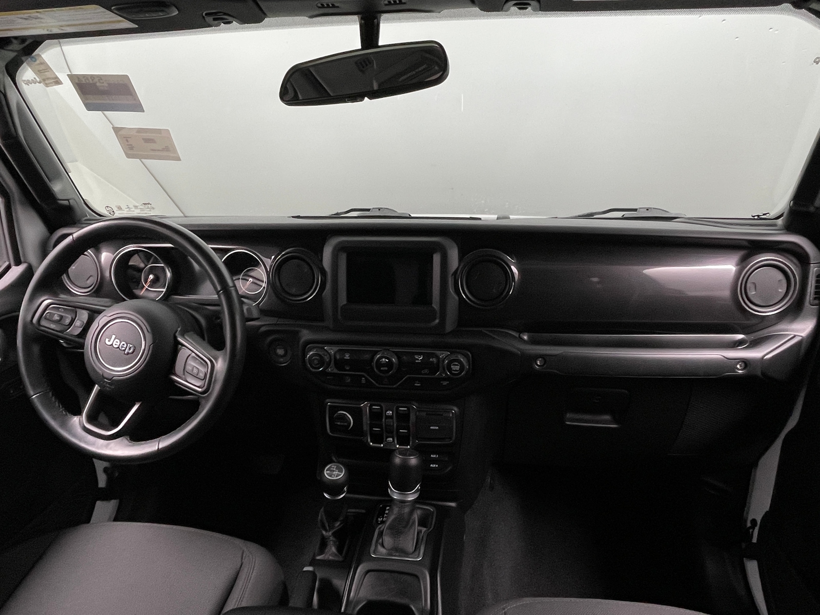 Thumbnail: 2022 Jeep Gladiator - 3