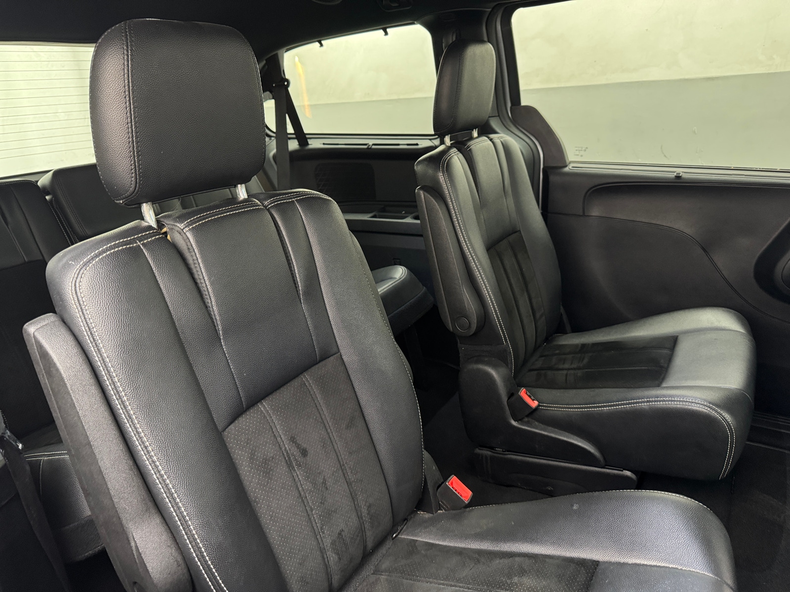 Thumbnail: 2016 Dodge Grand Caravan - 5