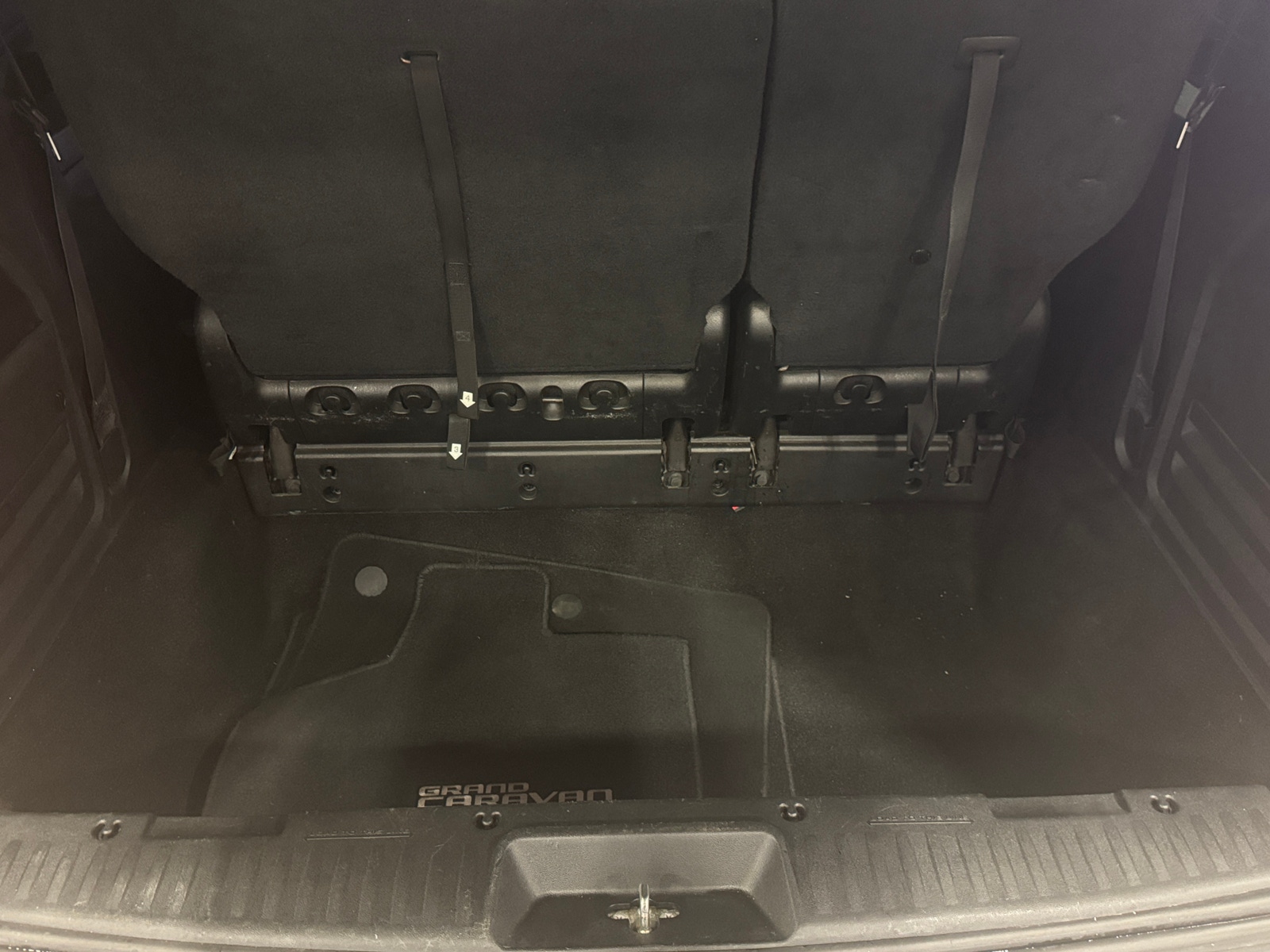 Thumbnail: 2016 Dodge Grand Caravan - 6