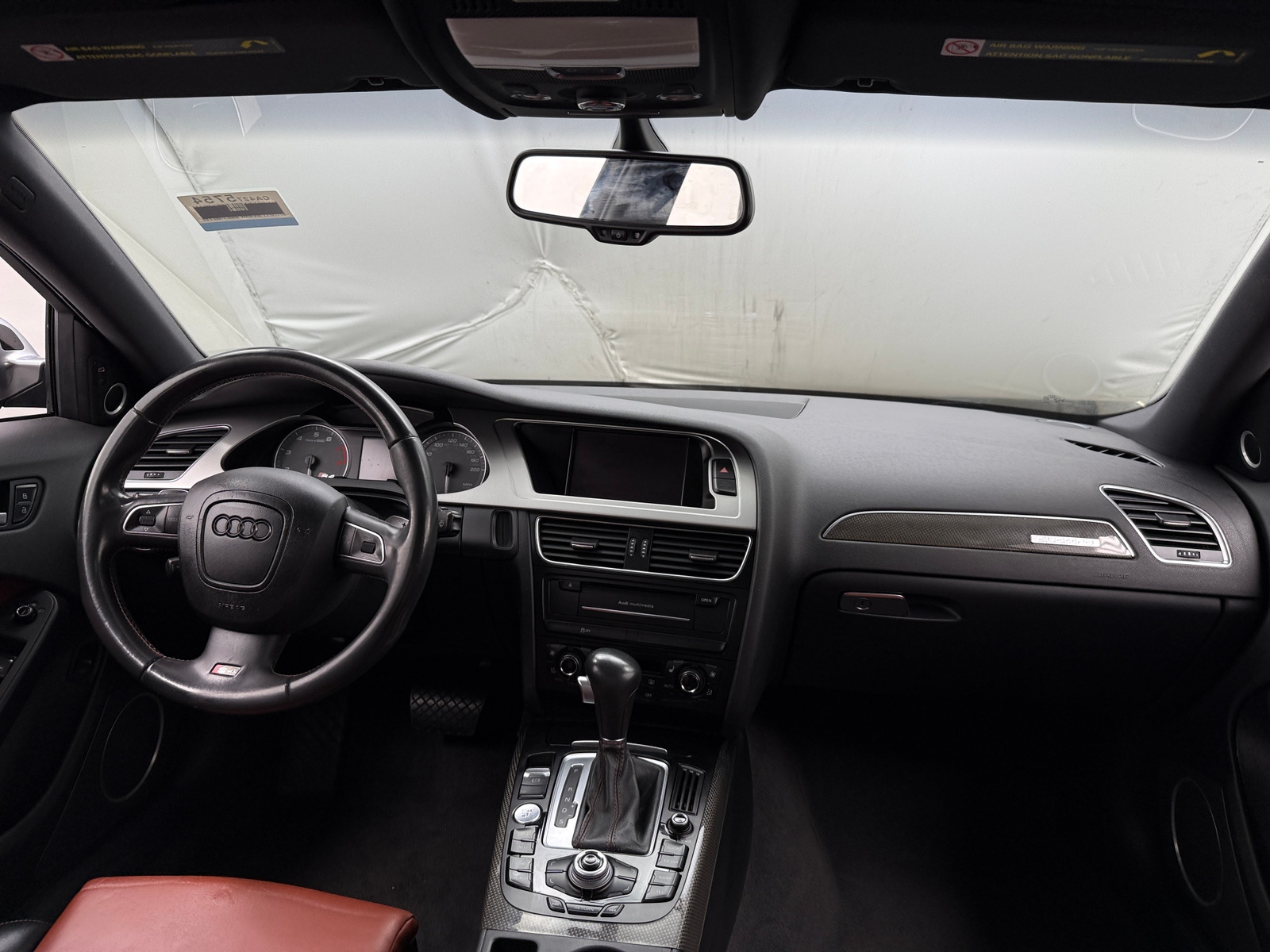 Thumbnail: 2011 Audi S4 - 2