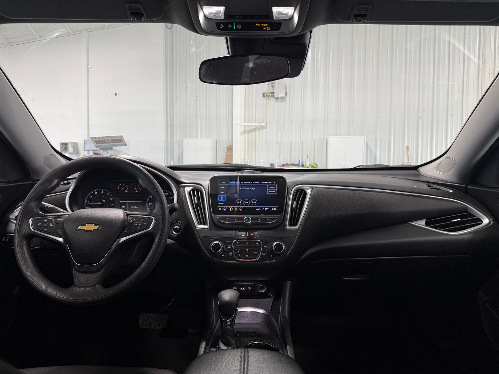 Thumbnail: 2024 Chevrolet Malibu - 3