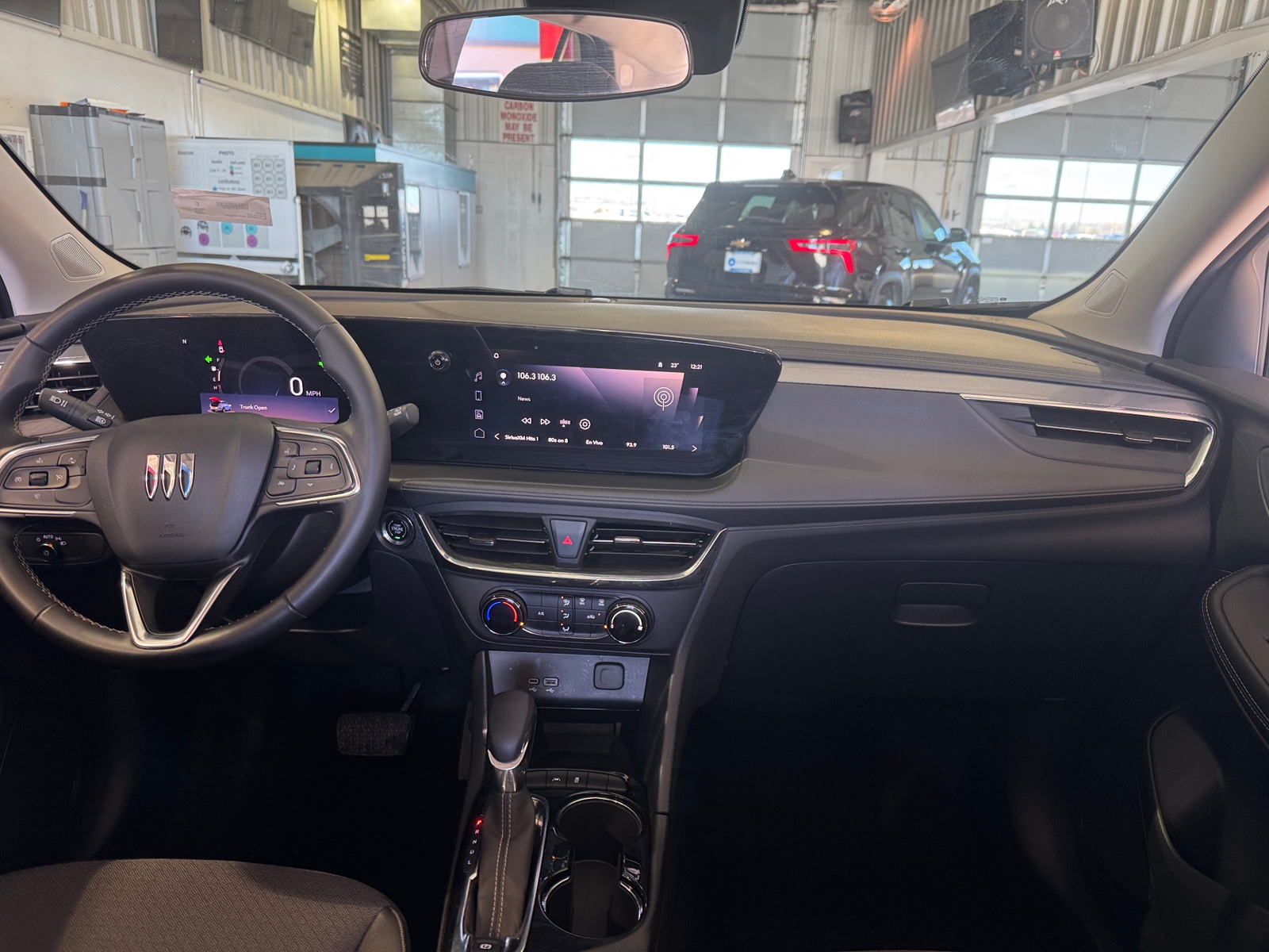 Thumbnail: 2025 Buick Encore GX - 3