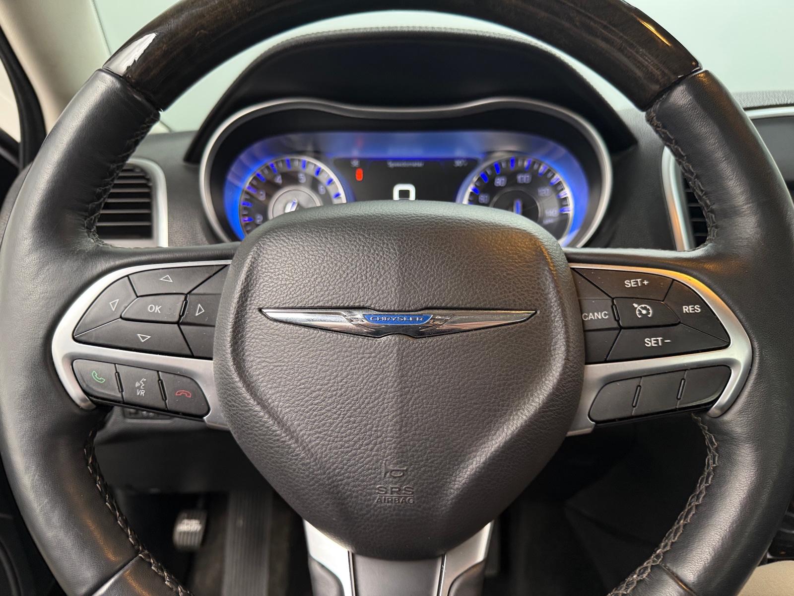 Thumbnail: 2016 Chrysler 300 - 4