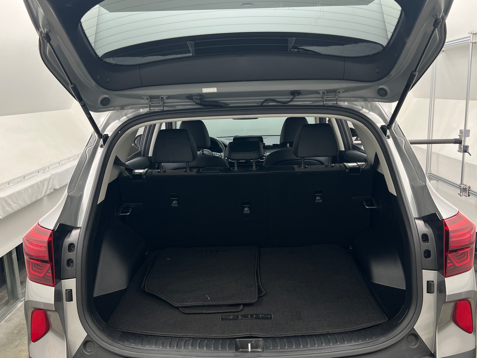 Thumbnail: 2022 Kia Seltos - 7