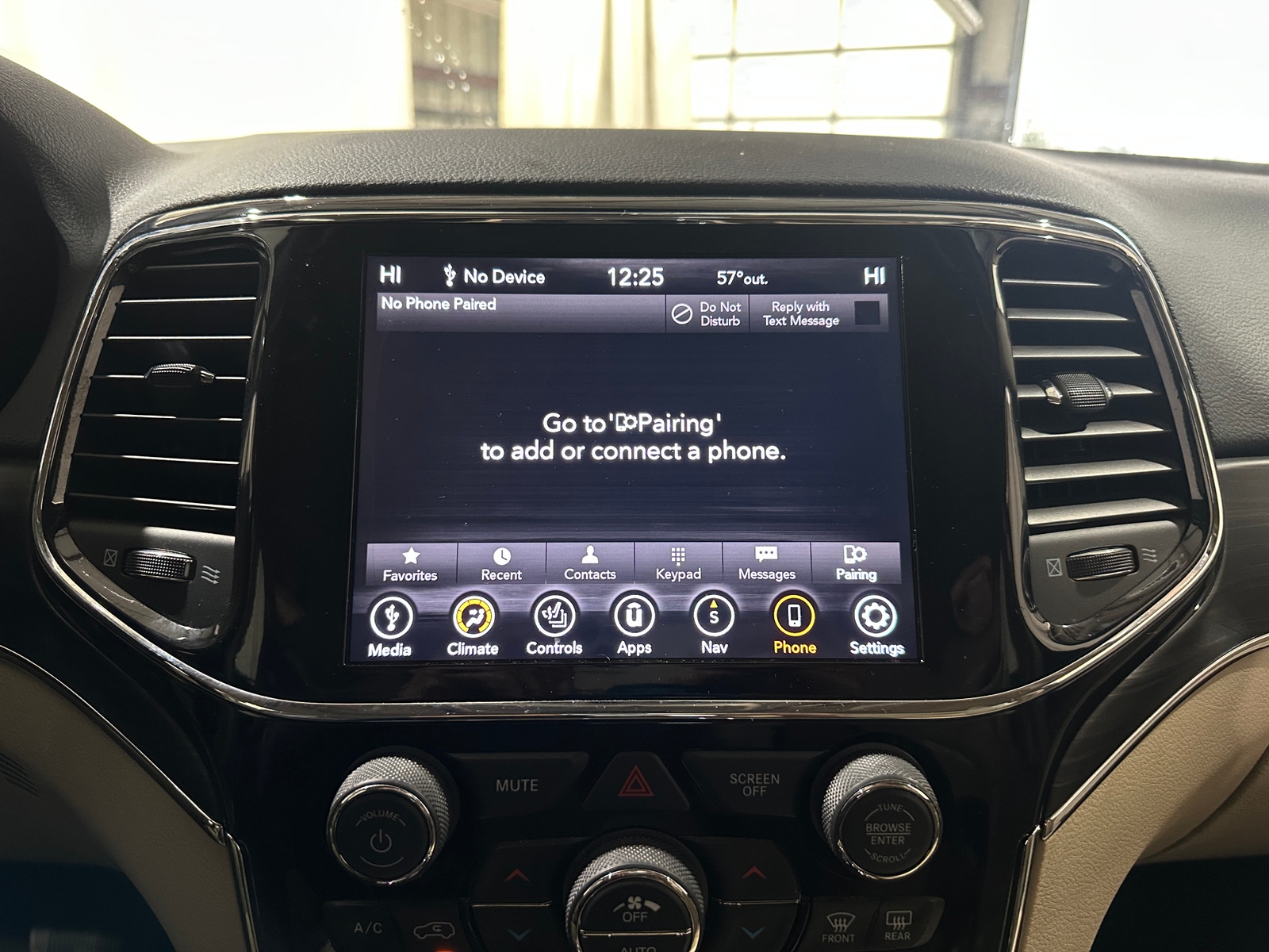 Thumbnail: 2021 Jeep Grand Cherokee - 3