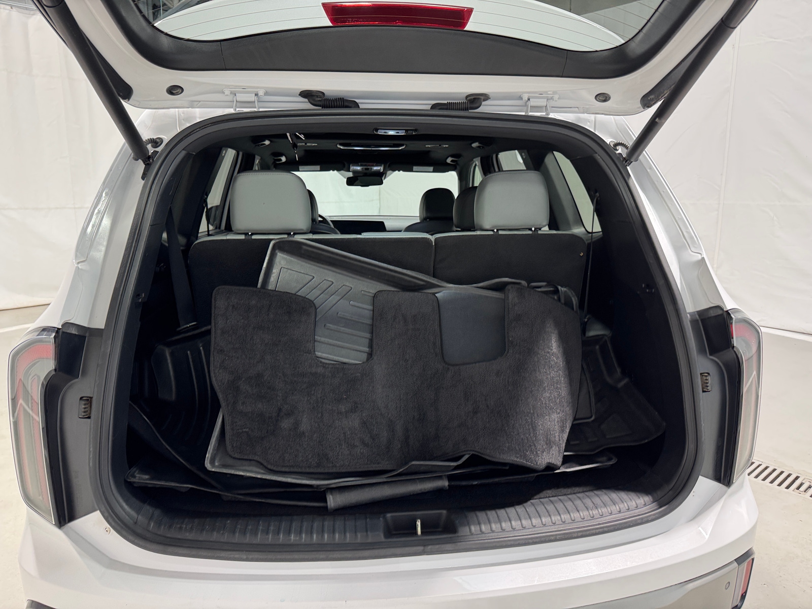 Thumbnail: 2023 Kia Telluride - 6