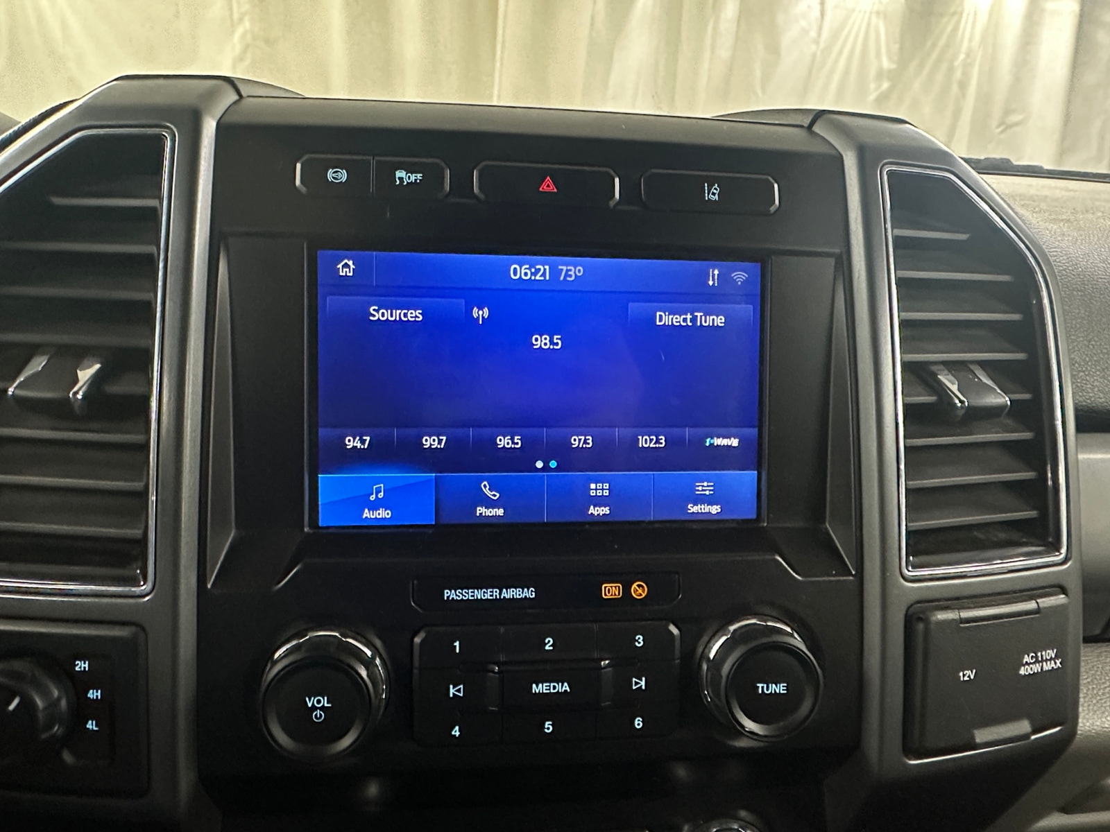 Thumbnail: 2020 Ford Econoline - 4