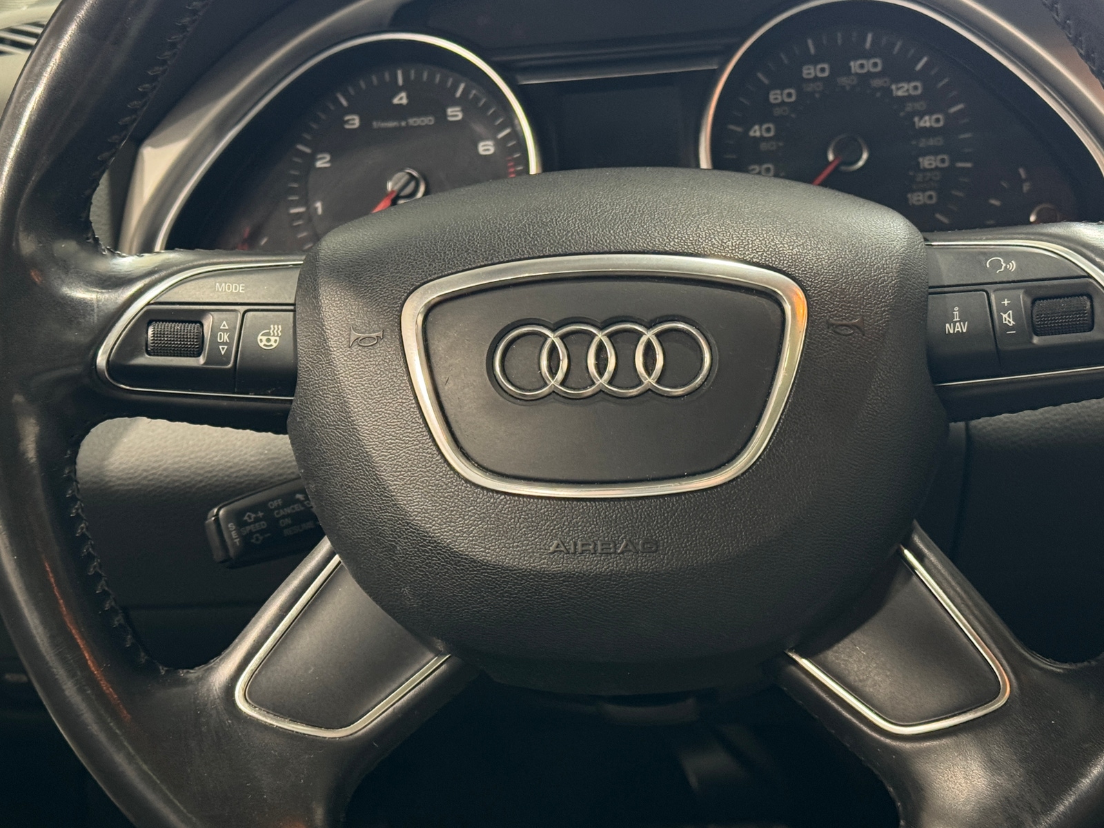 Thumbnail: 2013 Audi Q7 - 4