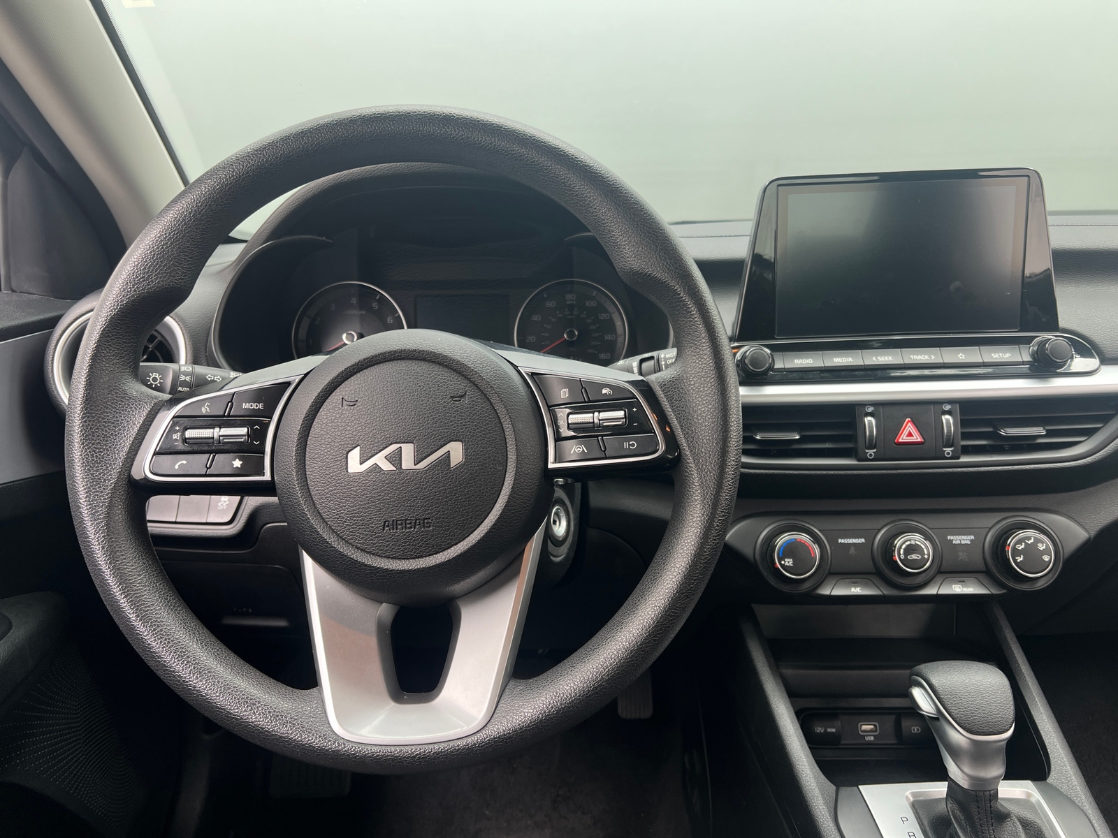 Thumbnail: 2024 Kia Forte - 5