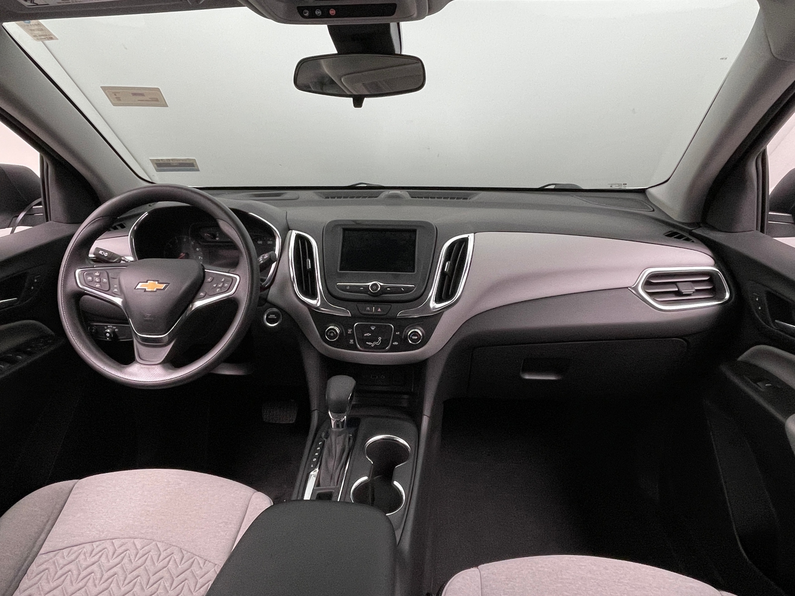 Thumbnail: 2024 Chevrolet Equinox - 3