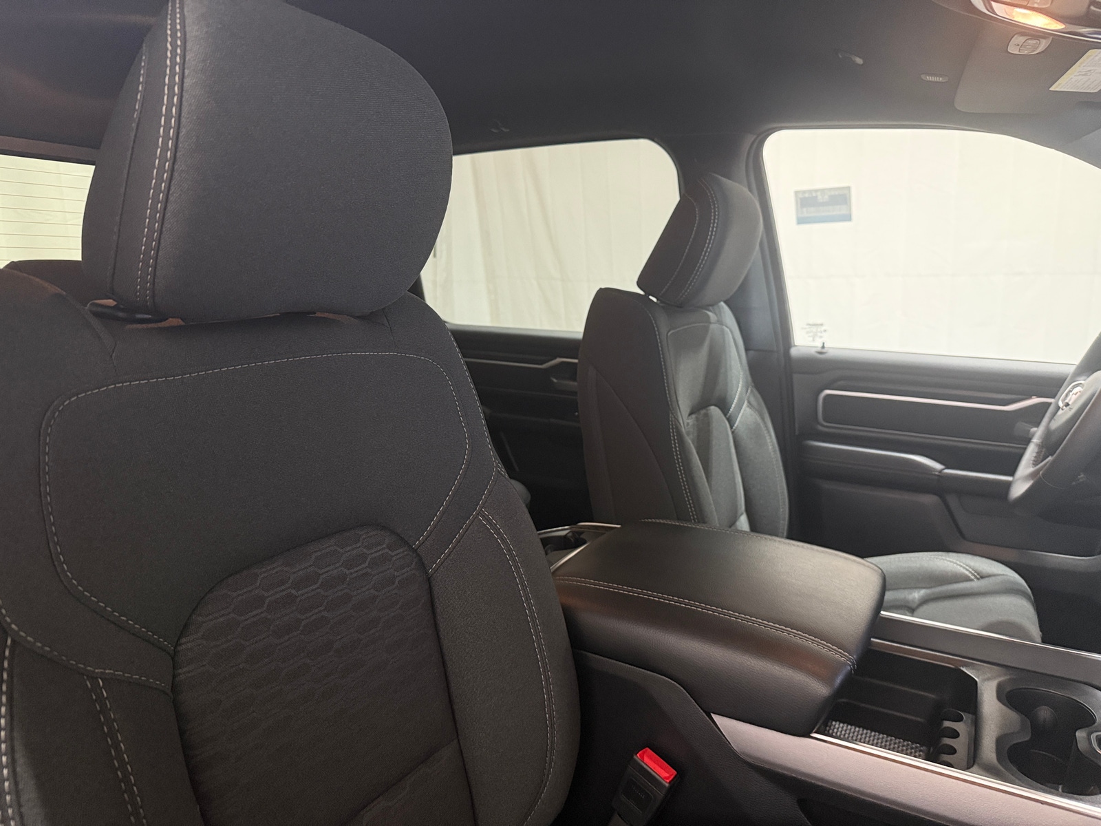 Thumbnail: 2025 RAM 1500 - 2