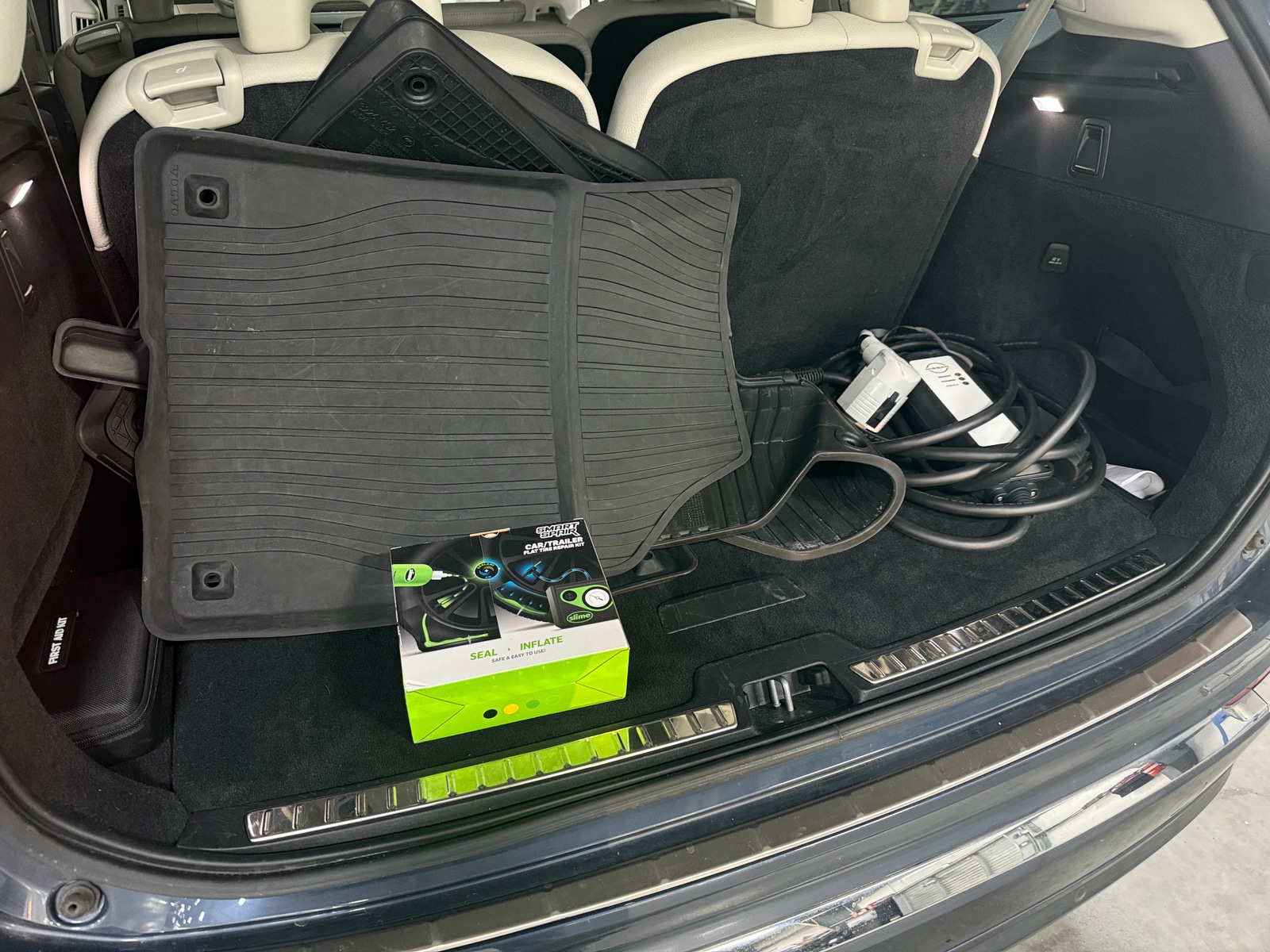 Thumbnail: 2023 Volvo XC90 - 6