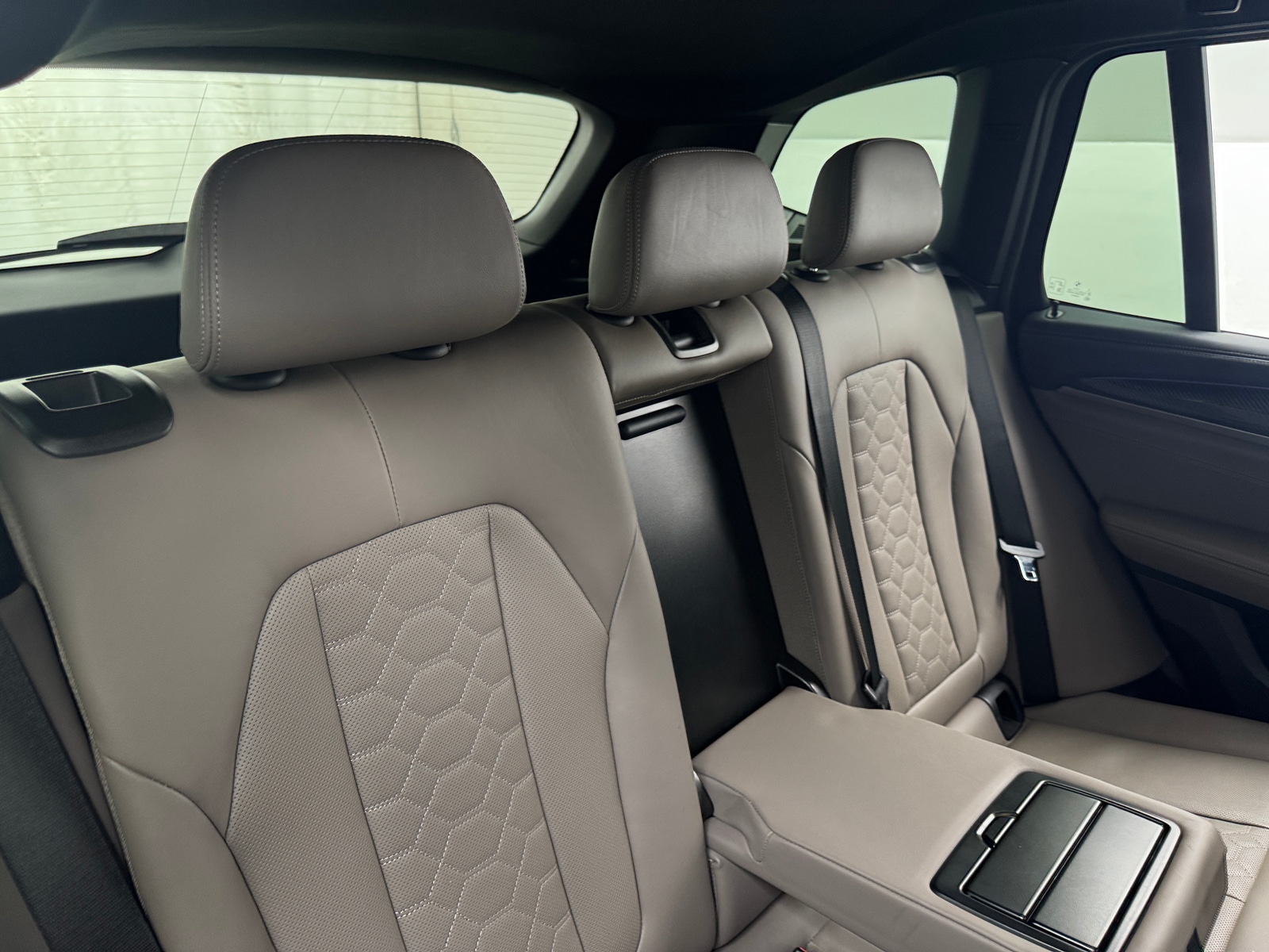 Thumbnail: 2021 BMW X3 - 6