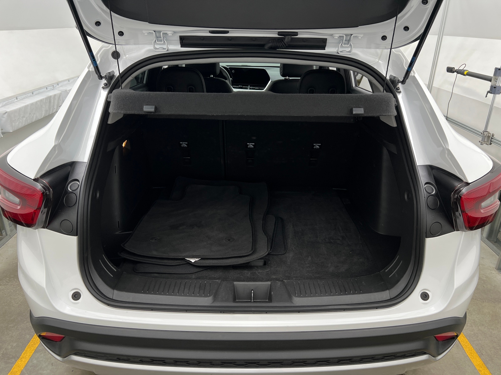 Thumbnail: 2025 Chevrolet Trax - 7