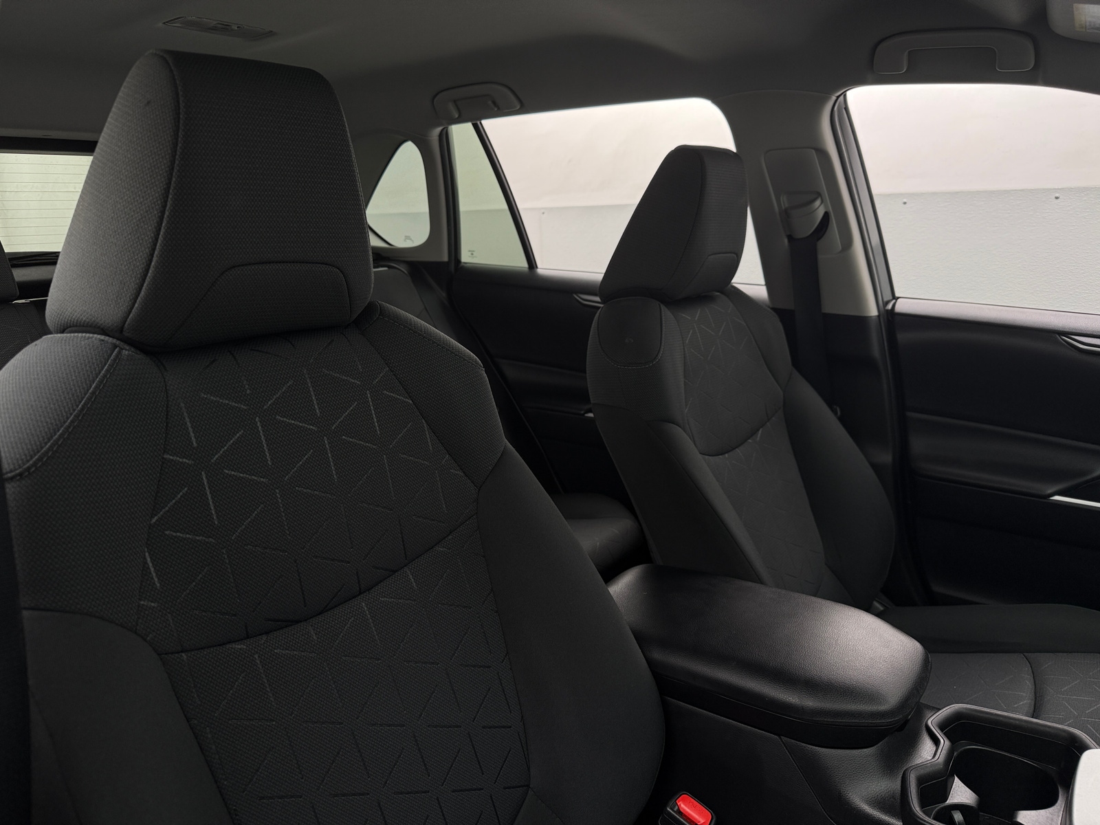 Thumbnail: 2021 Toyota RAV4 - 2