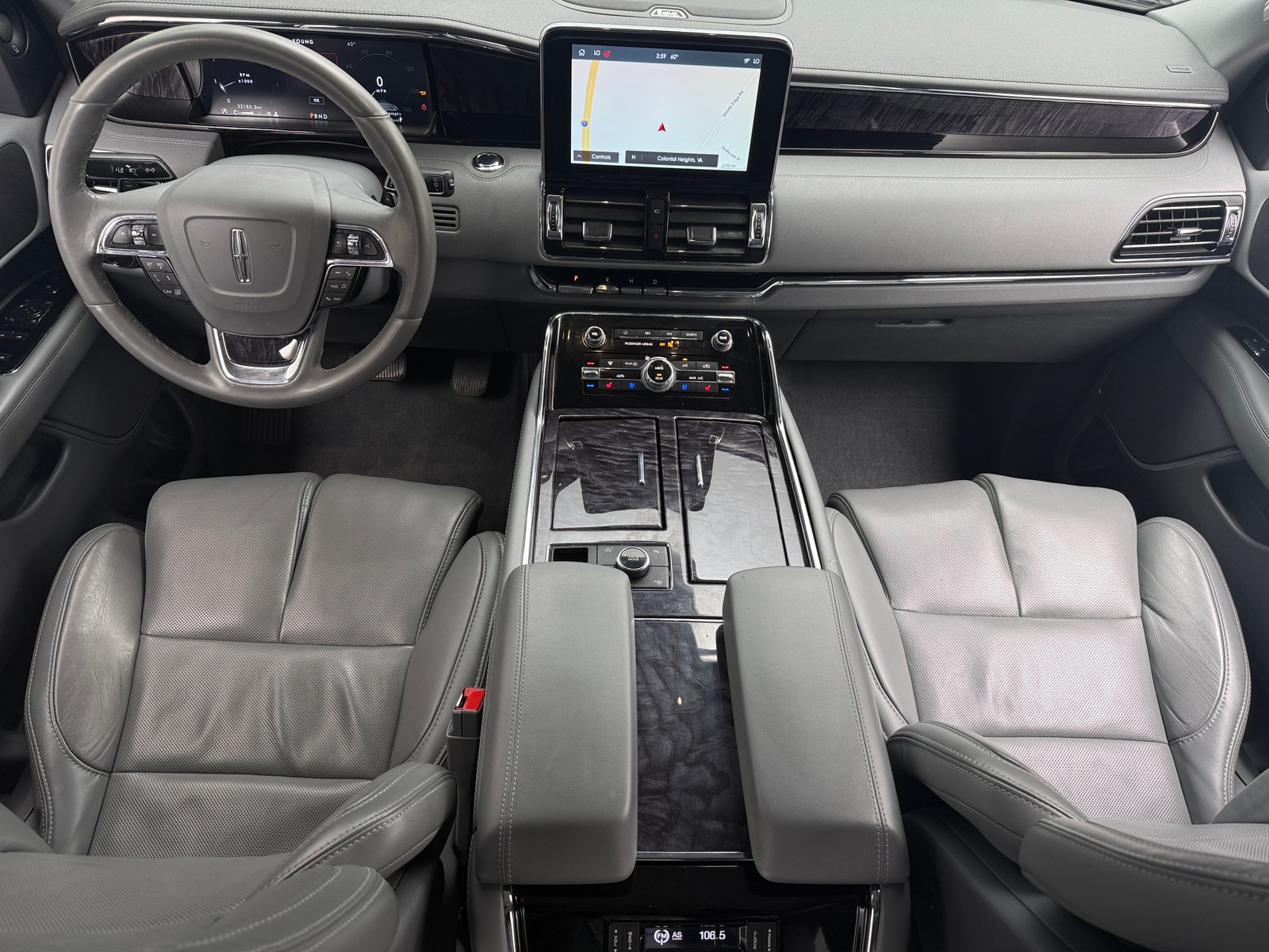 Thumbnail: 2021 Lincoln Navigator - 2