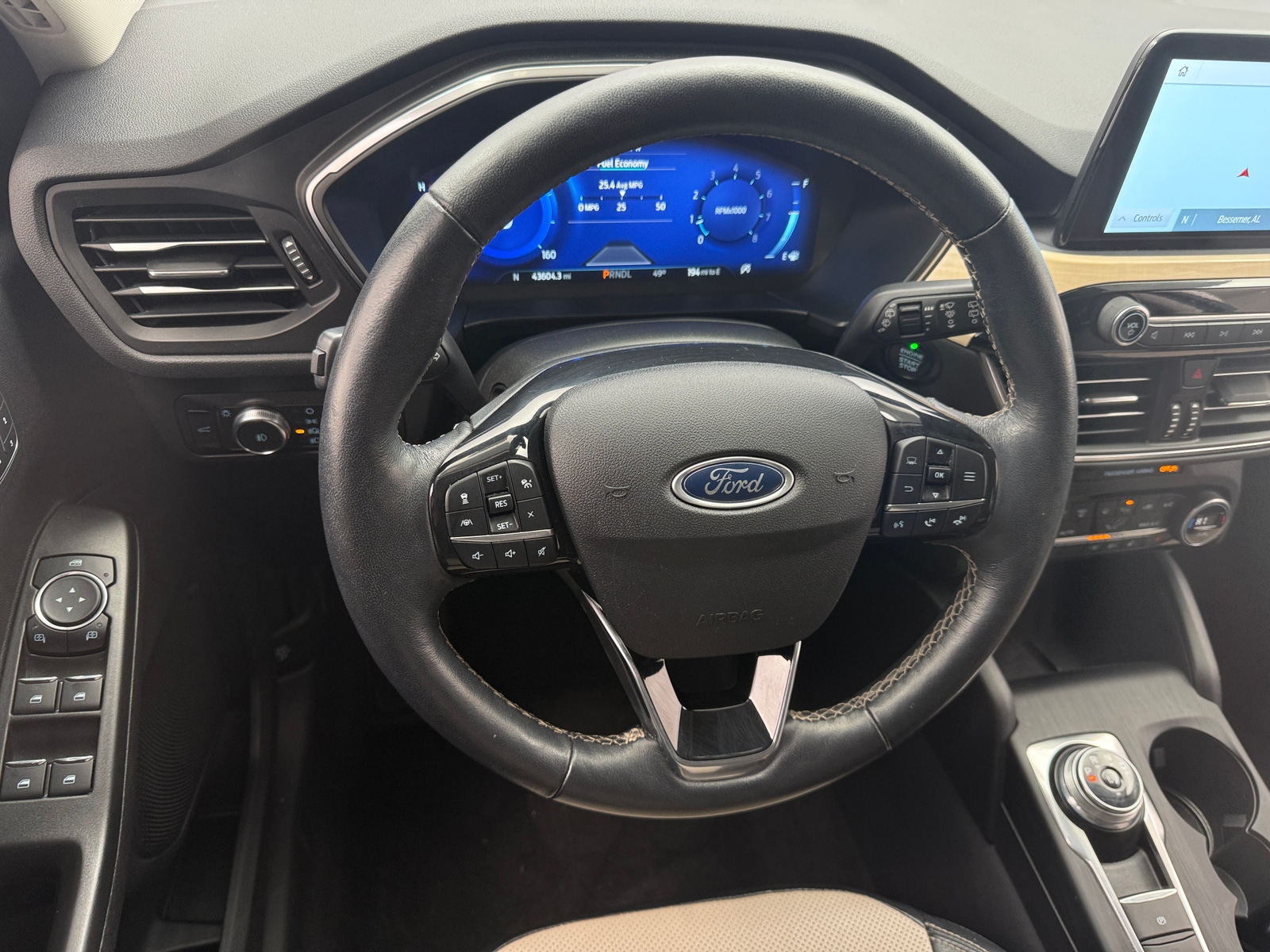 Thumbnail: 2021 Ford Escape - 4