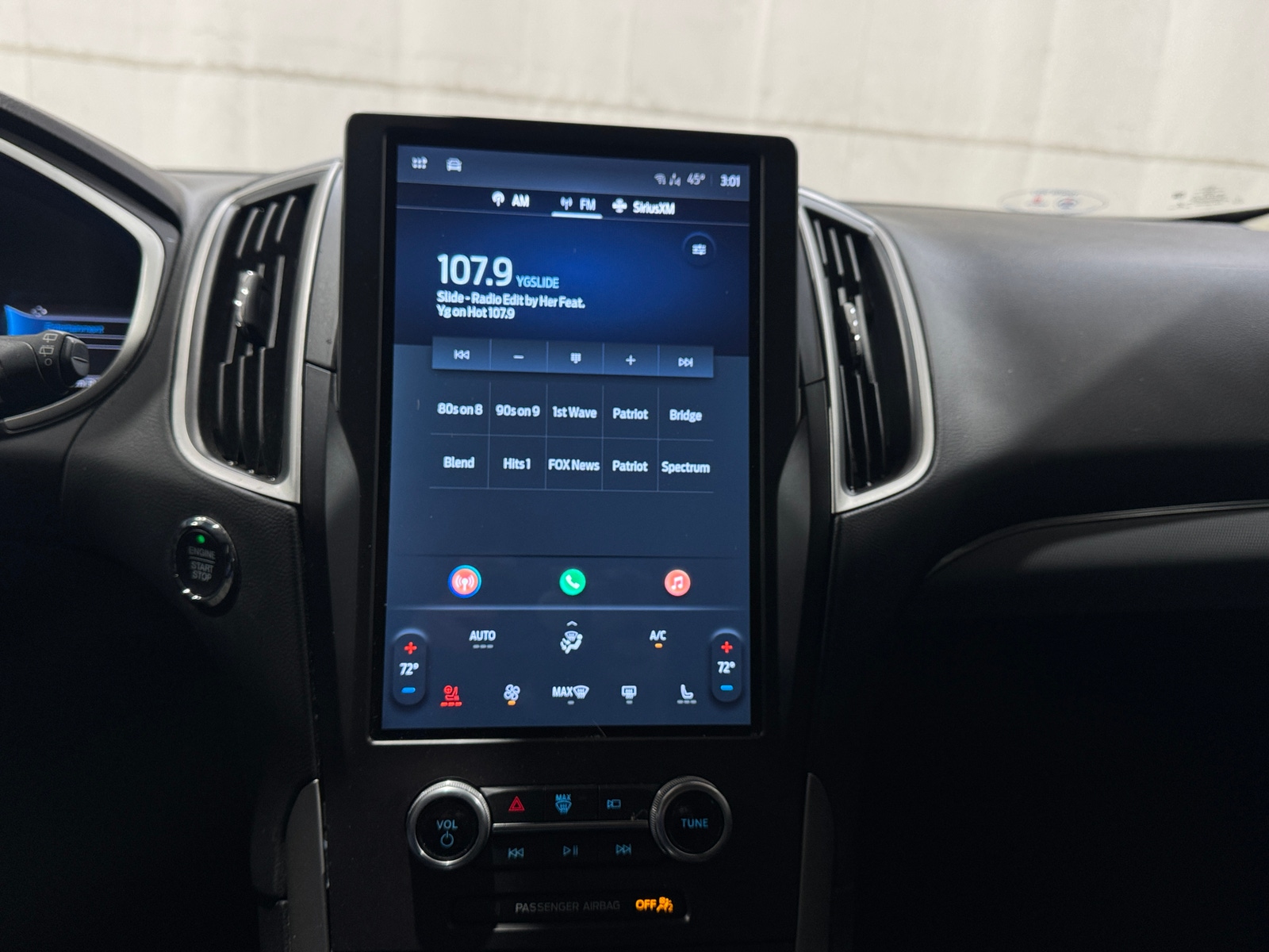 Thumbnail: 2021 Ford Edge - 3