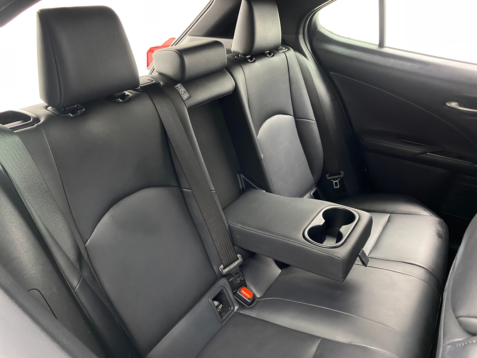 Thumbnail: 2019 Lexus UX - 5