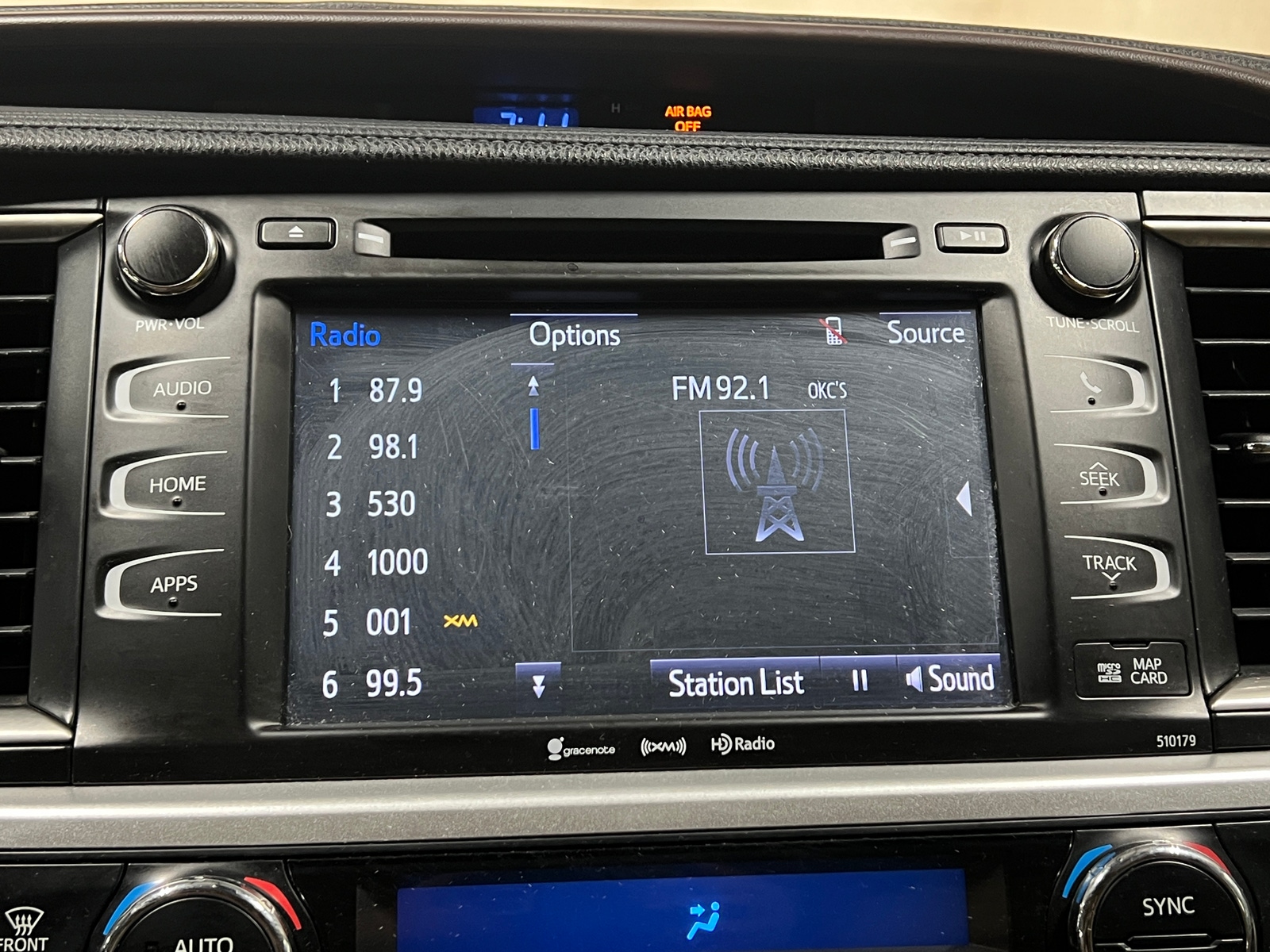 Thumbnail: 2018 Toyota Highlander - 3