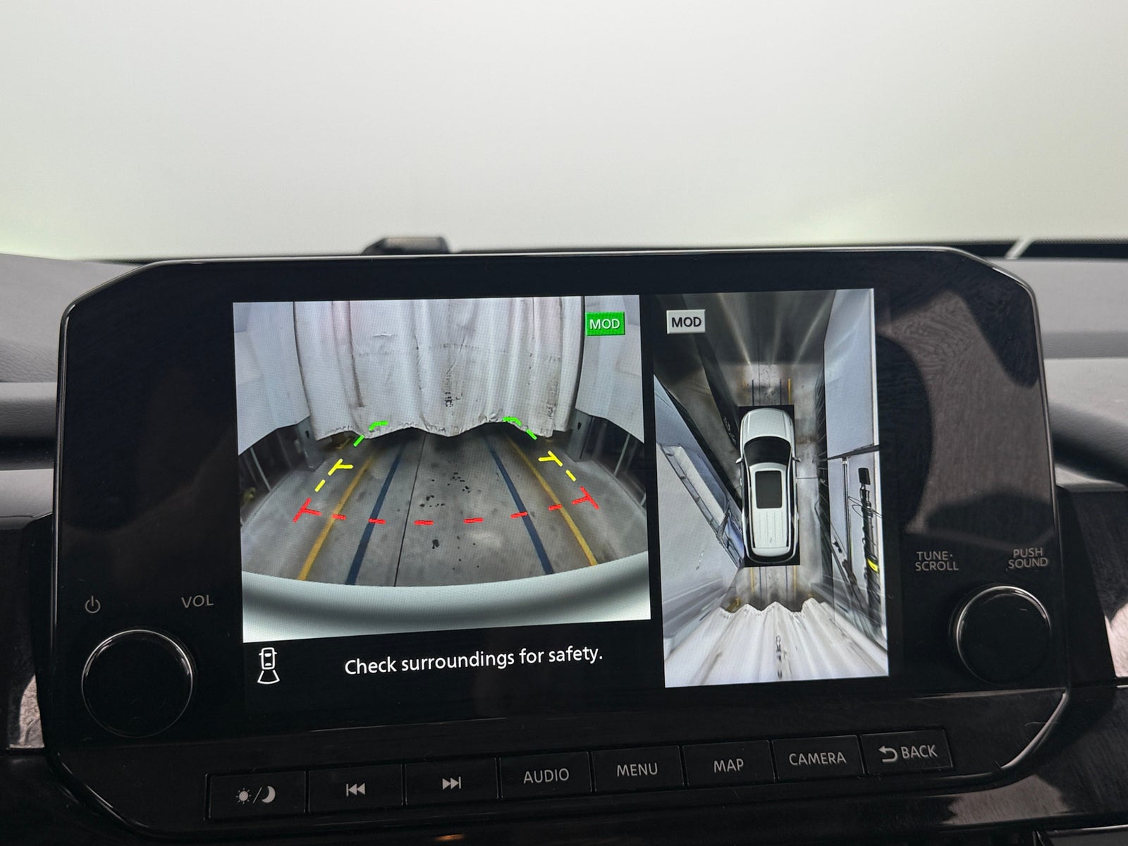 Thumbnail: 2024 Nissan Pathfinder - 3