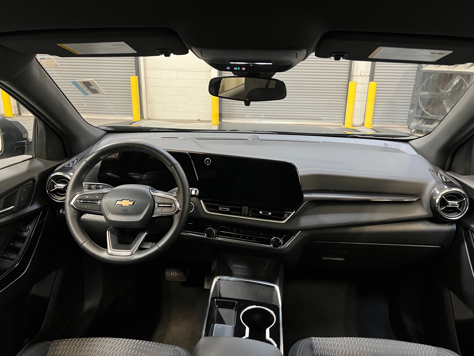 Thumbnail: 2025 Chevrolet Equinox - 3