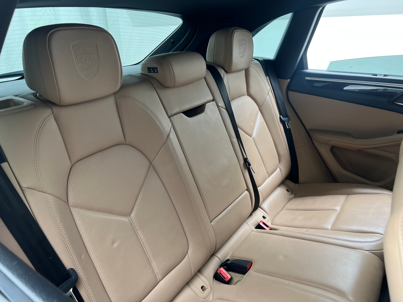 Thumbnail: 2020 Porsche Macan - 5