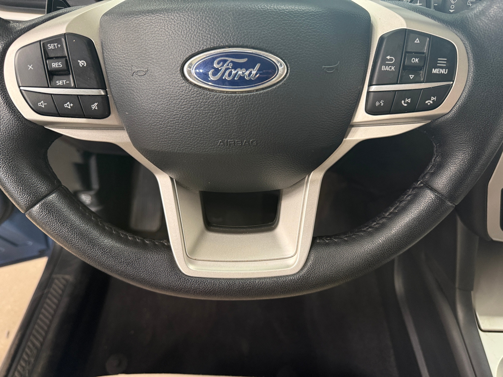 Thumbnail: 2021 Ford Explorer - 5