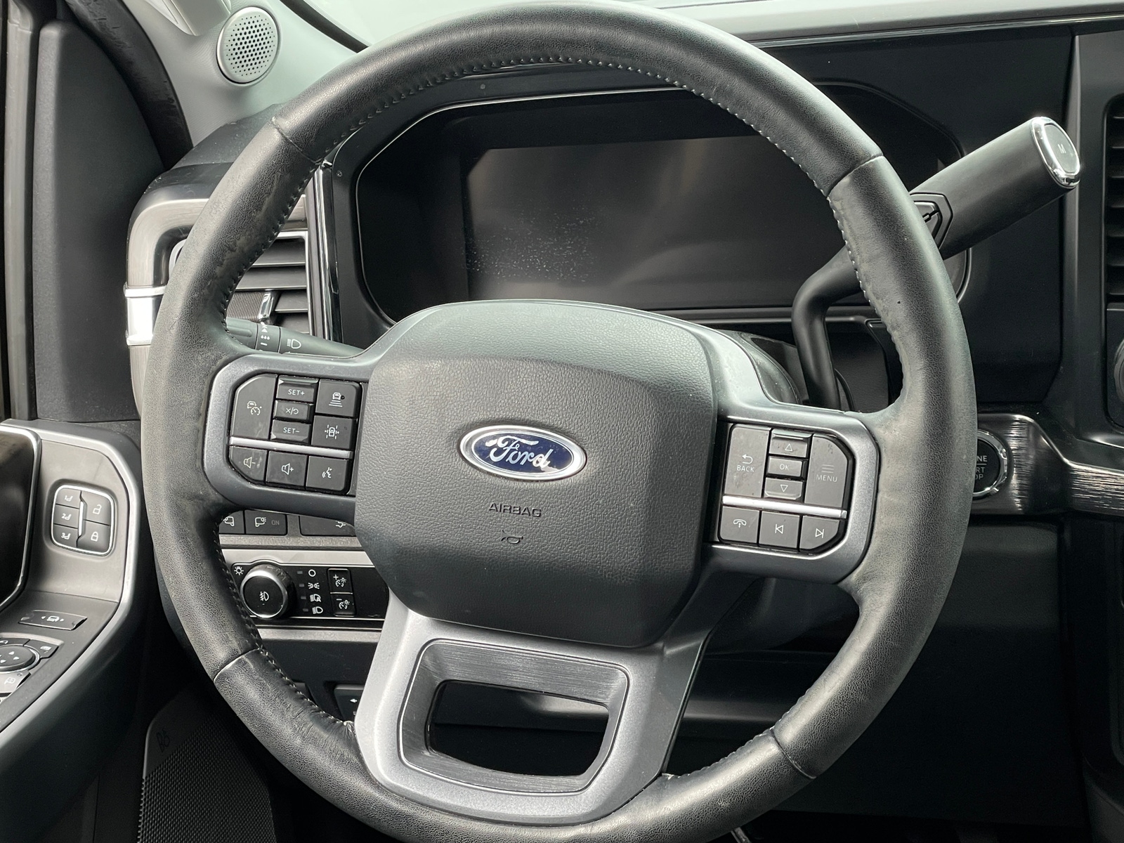 Thumbnail: 2024 Ford Econoline - 4