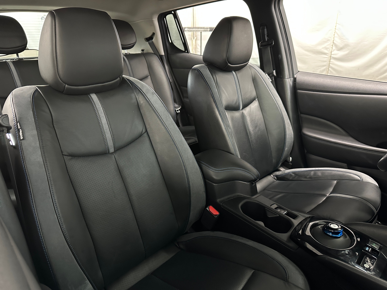 Thumbnail: 2019 Nissan Leaf - 2