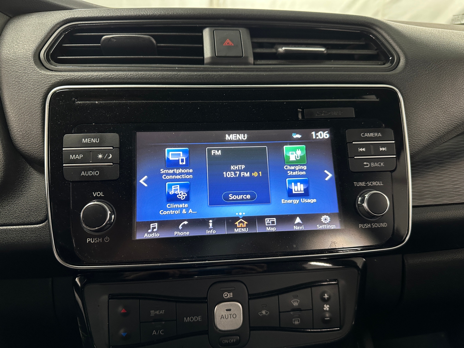 Thumbnail: 2019 Nissan Leaf - 4