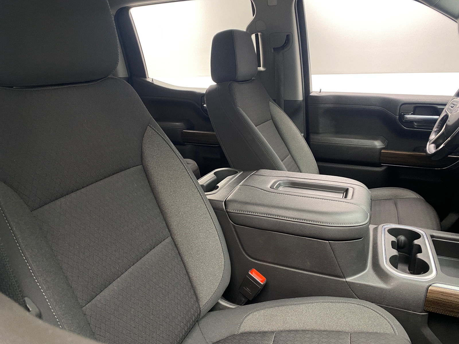 Thumbnail: 2021 Chevrolet Silverado 1500 - 2