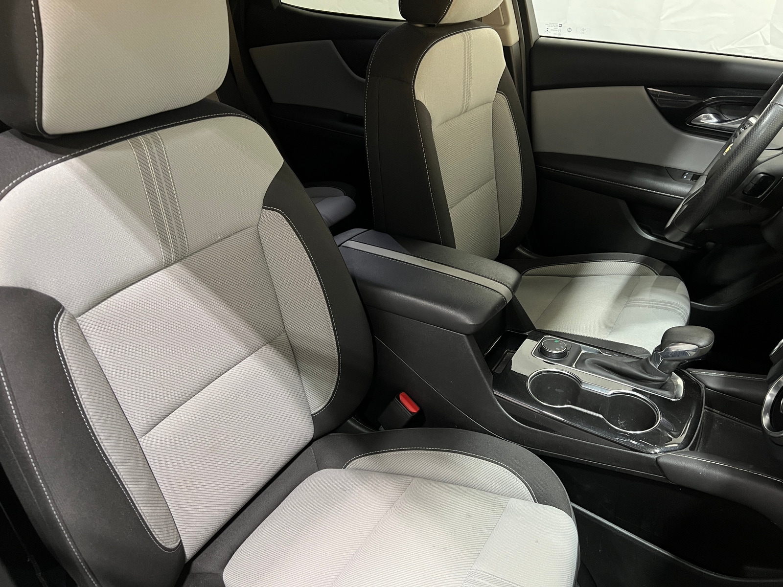 Thumbnail: 2023 Chevrolet Blazer - 2