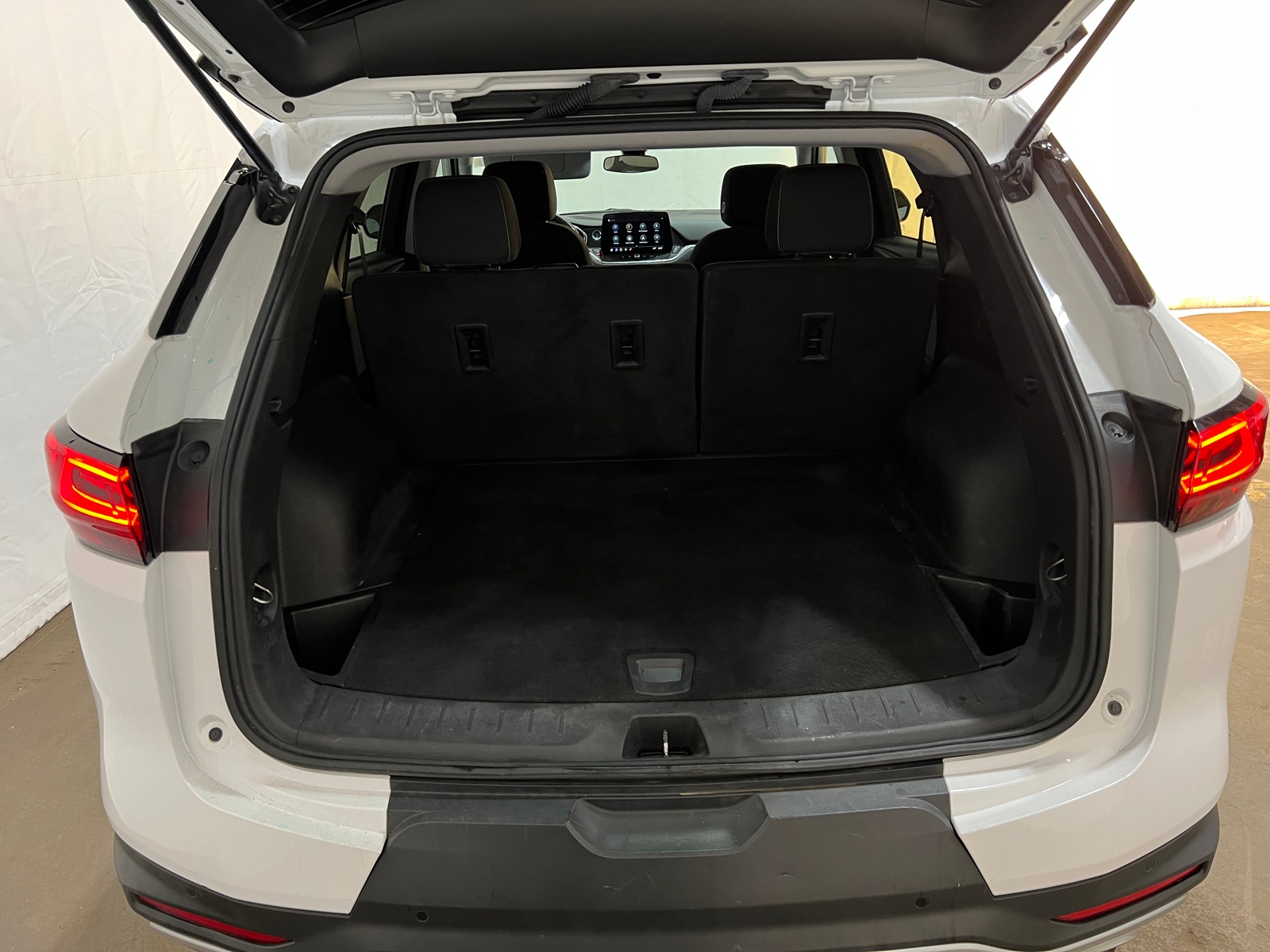 Thumbnail: 2023 Chevrolet Blazer - 7